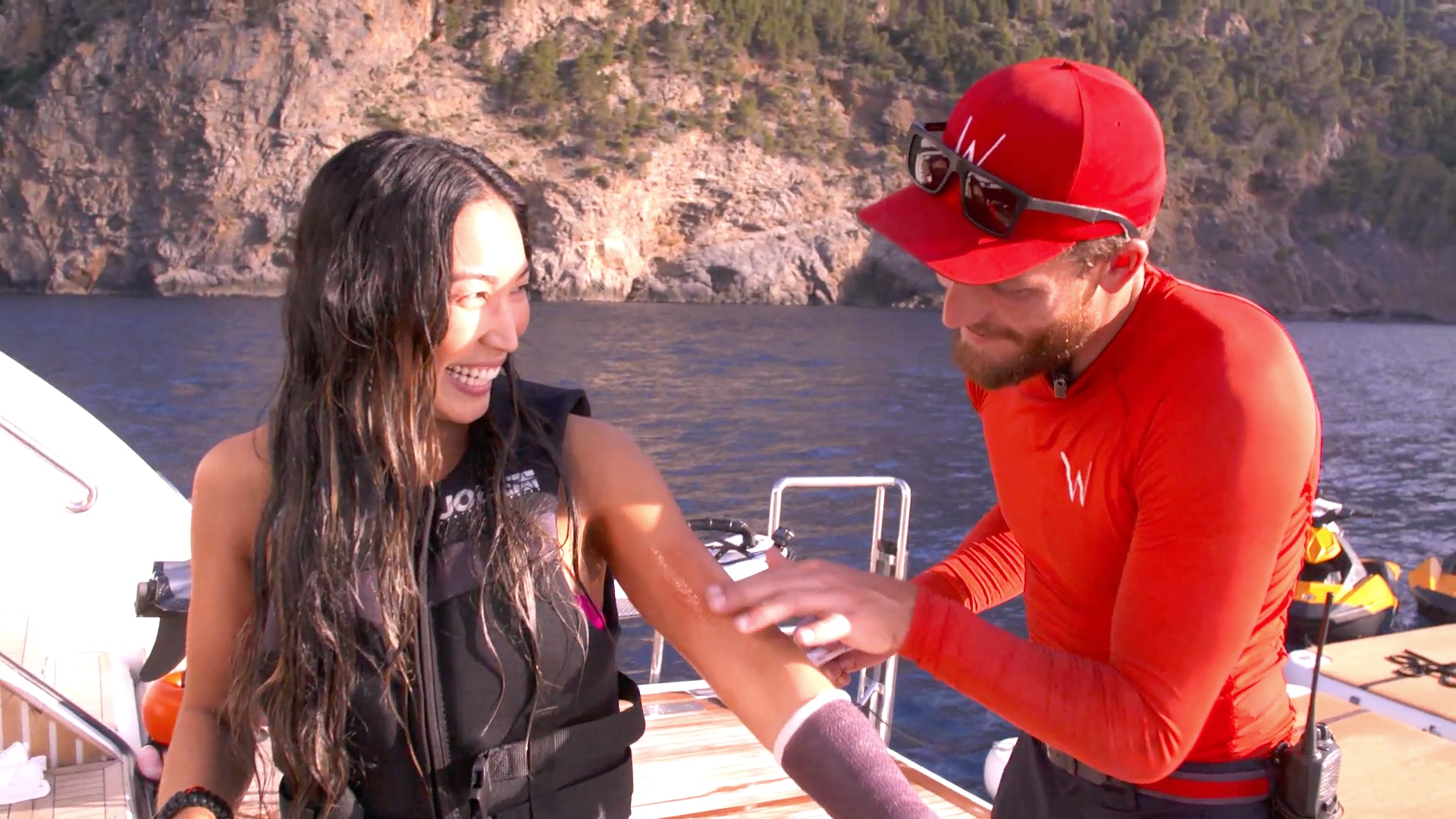 Watch Below Deck Mediterranean Sneak Peek Did Jessica More Just Catch 5596