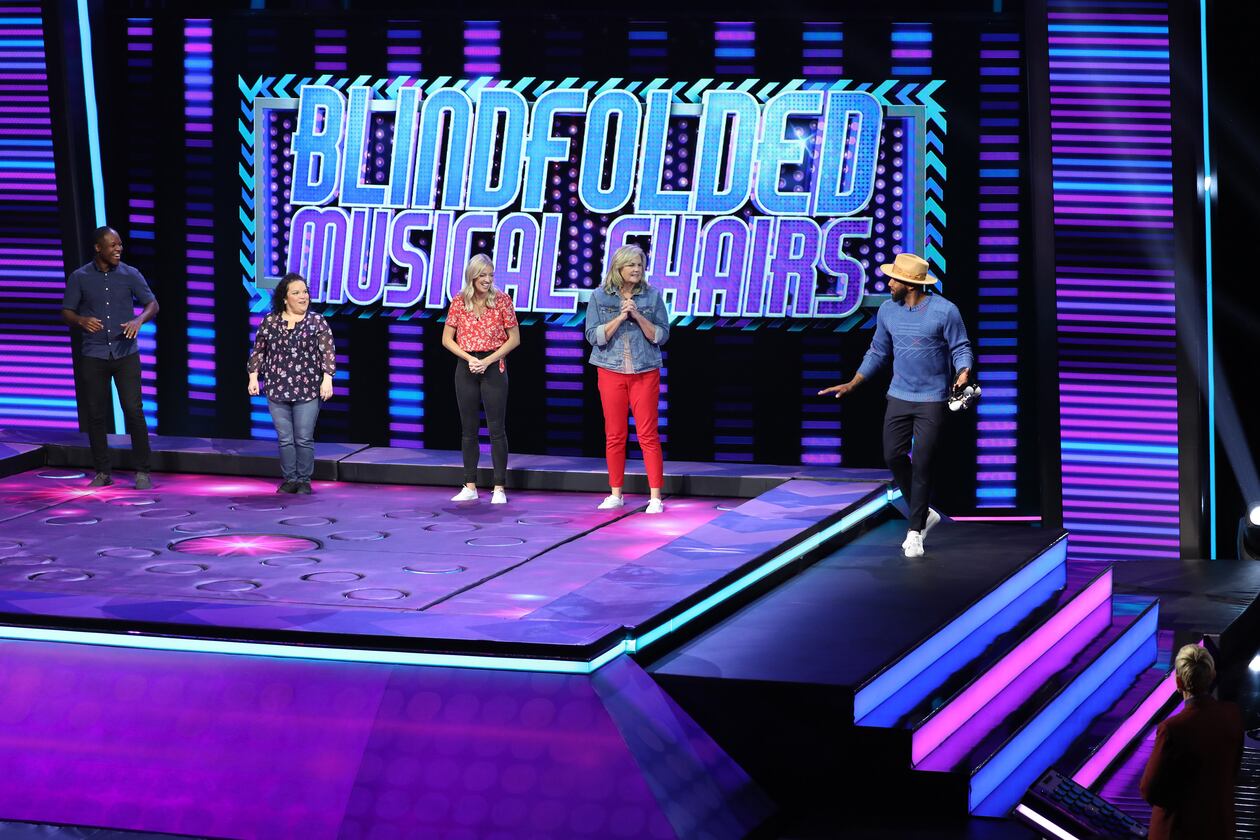 Ellen's Game of Games My Heart Will Know or Go On Photo 4413017