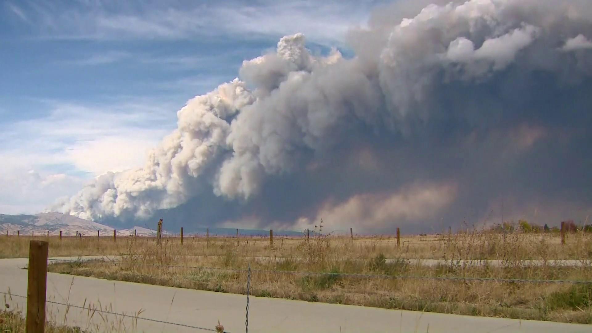 colorado wildfire largest ever burn nearly wildfires prompts nbc