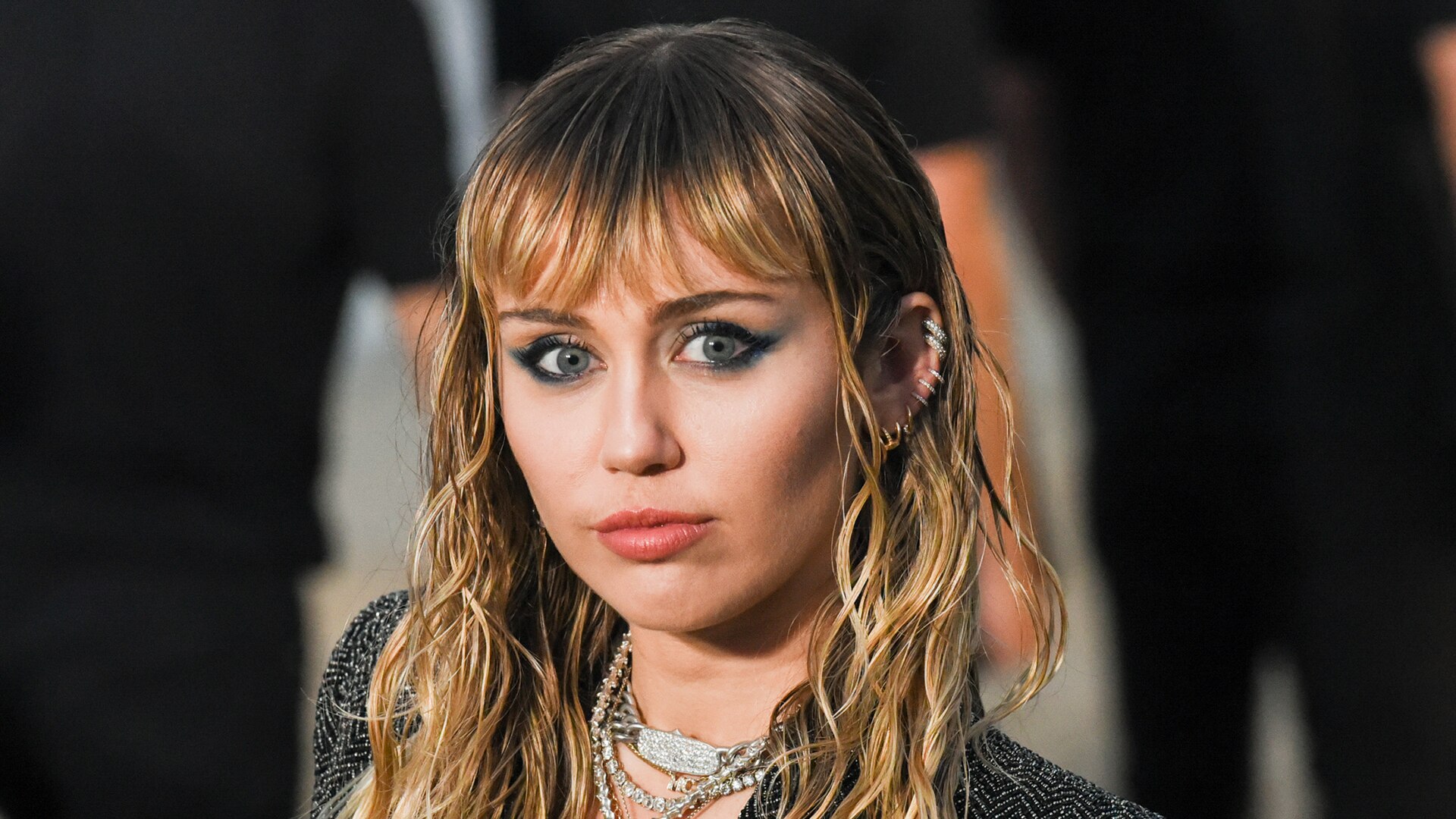 Watch Access Hollywood Interview: Miley Cyrus' Encounter With UFO: 'It