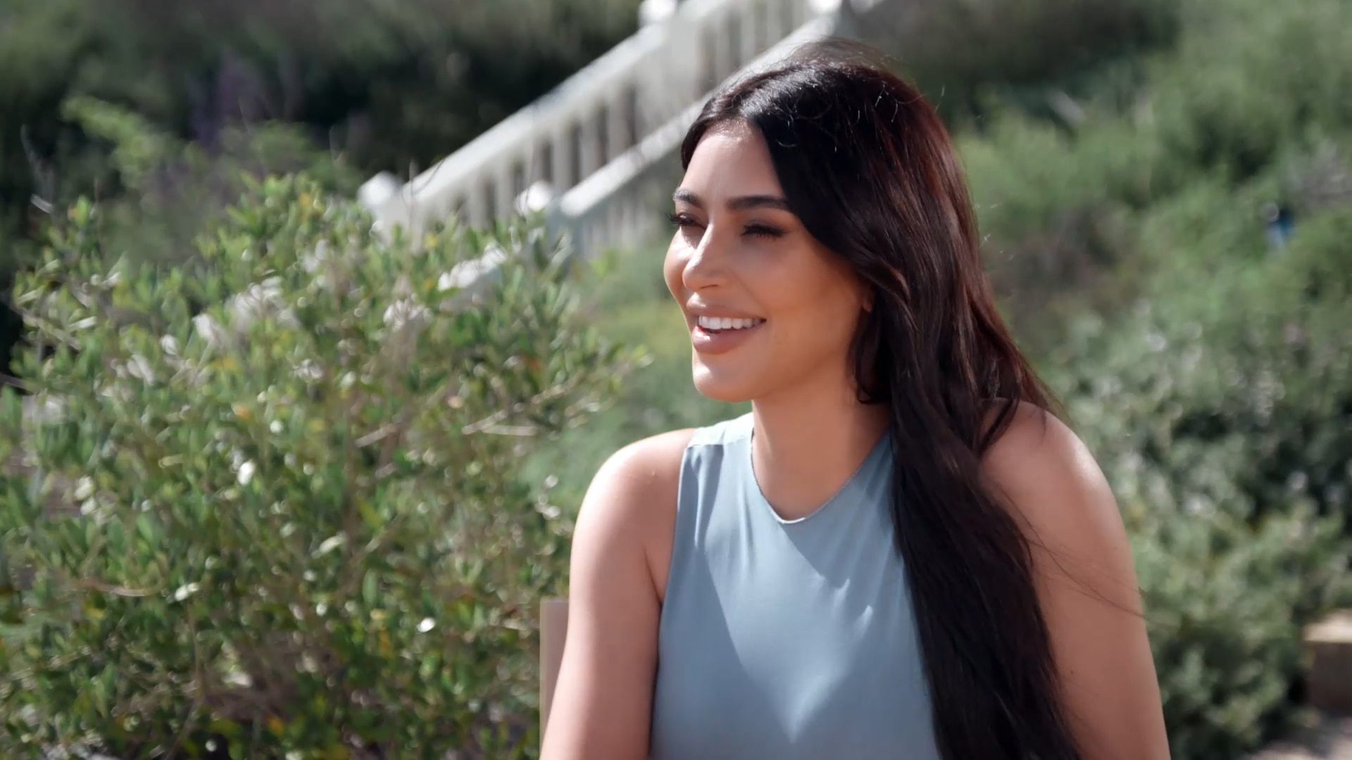 Who's Your Favorite Kardashian? Find Out The Answer In Another 'This Is 40'  Deleted Scene – IndieWire