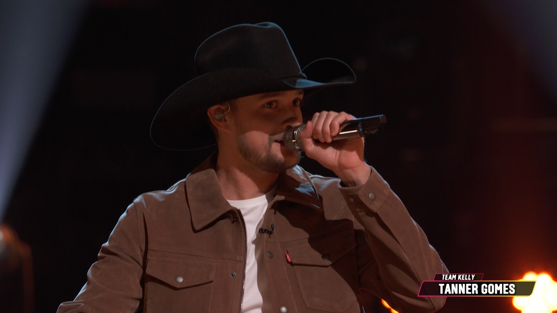 Watch The Voice Highlight Tanner Gomes’ Wildcard Instant Save