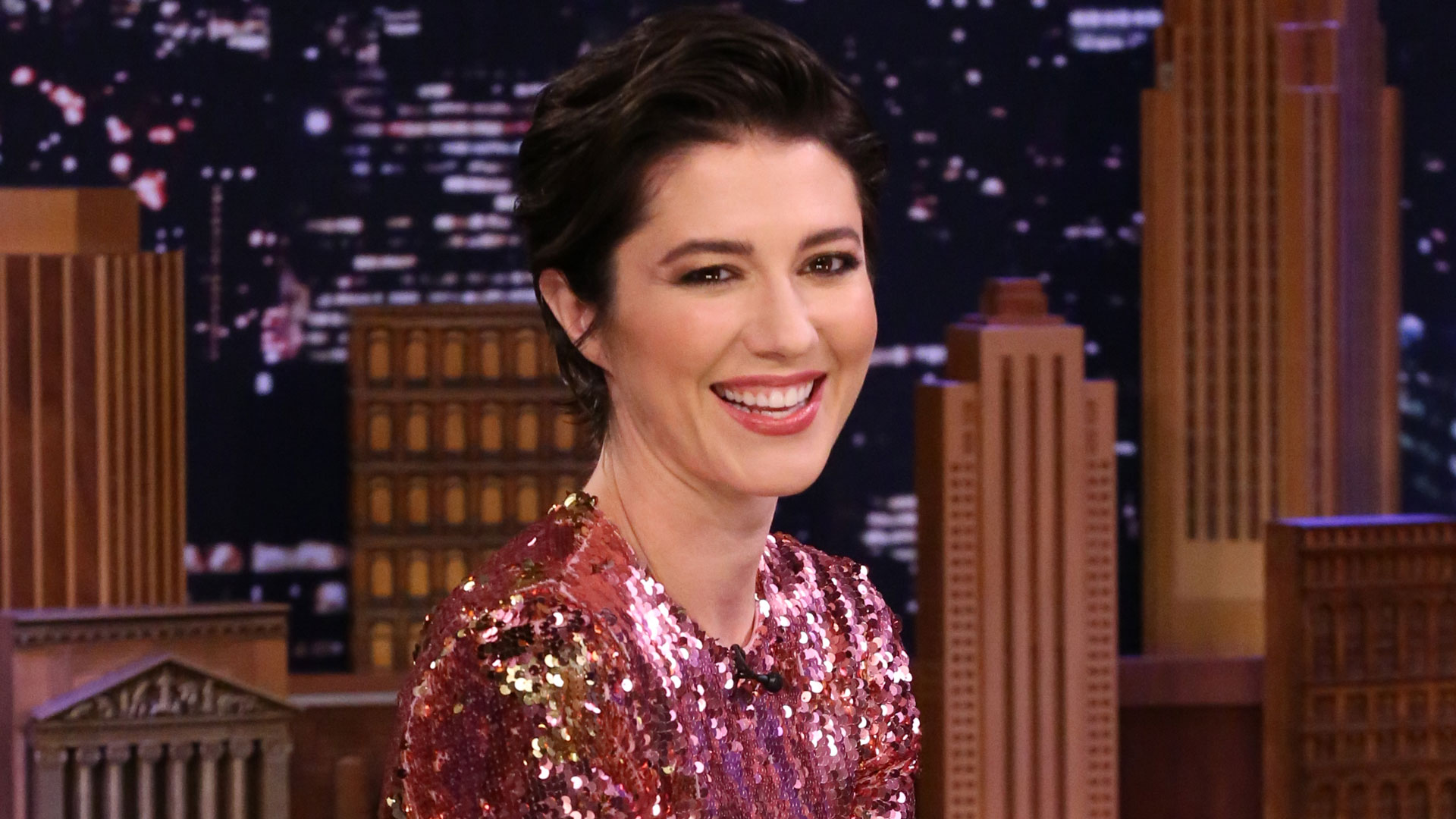 Watch The Tonight Show Starring Jimmy Fallon Interview: Mary Elizabeth