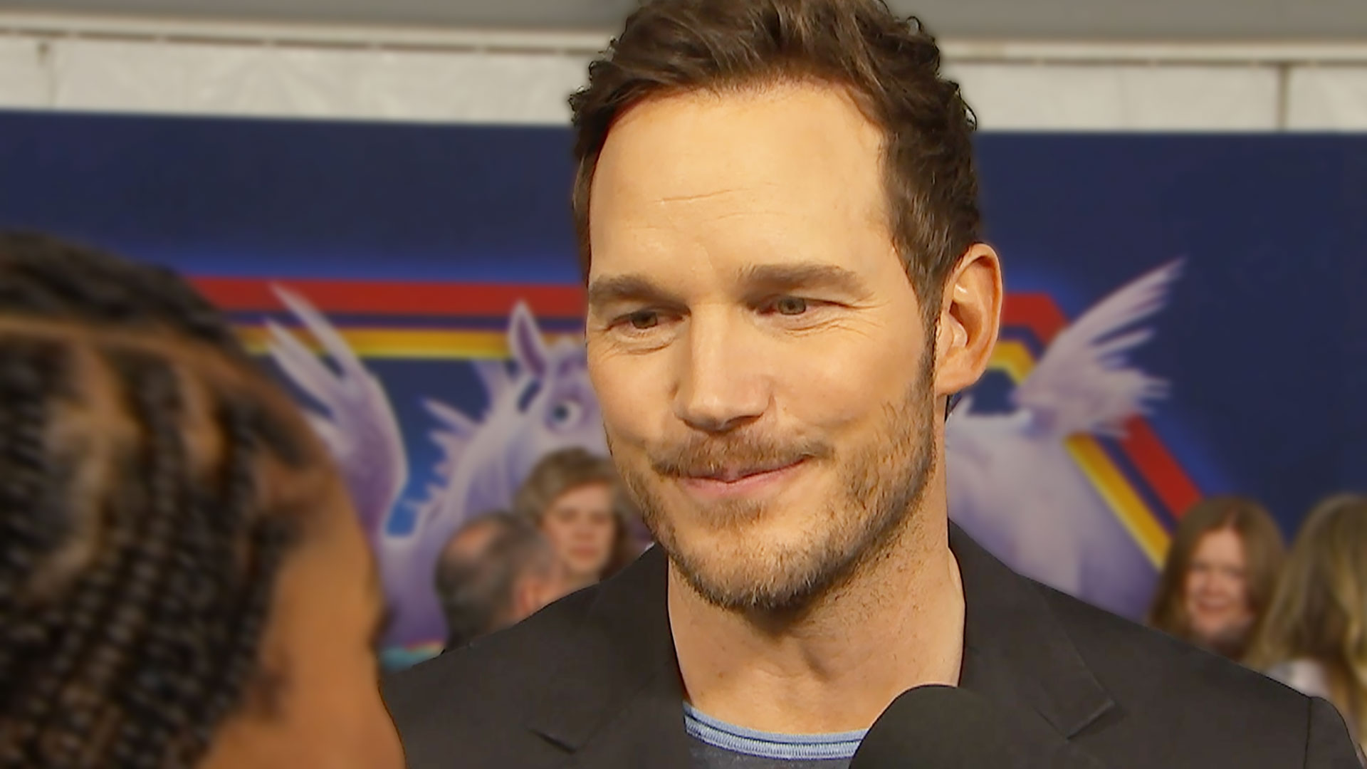 Watch Access Hollywood Interview: Chris Pratt Praises Wife Katherine Schwarzenegger's Book: 'I ...