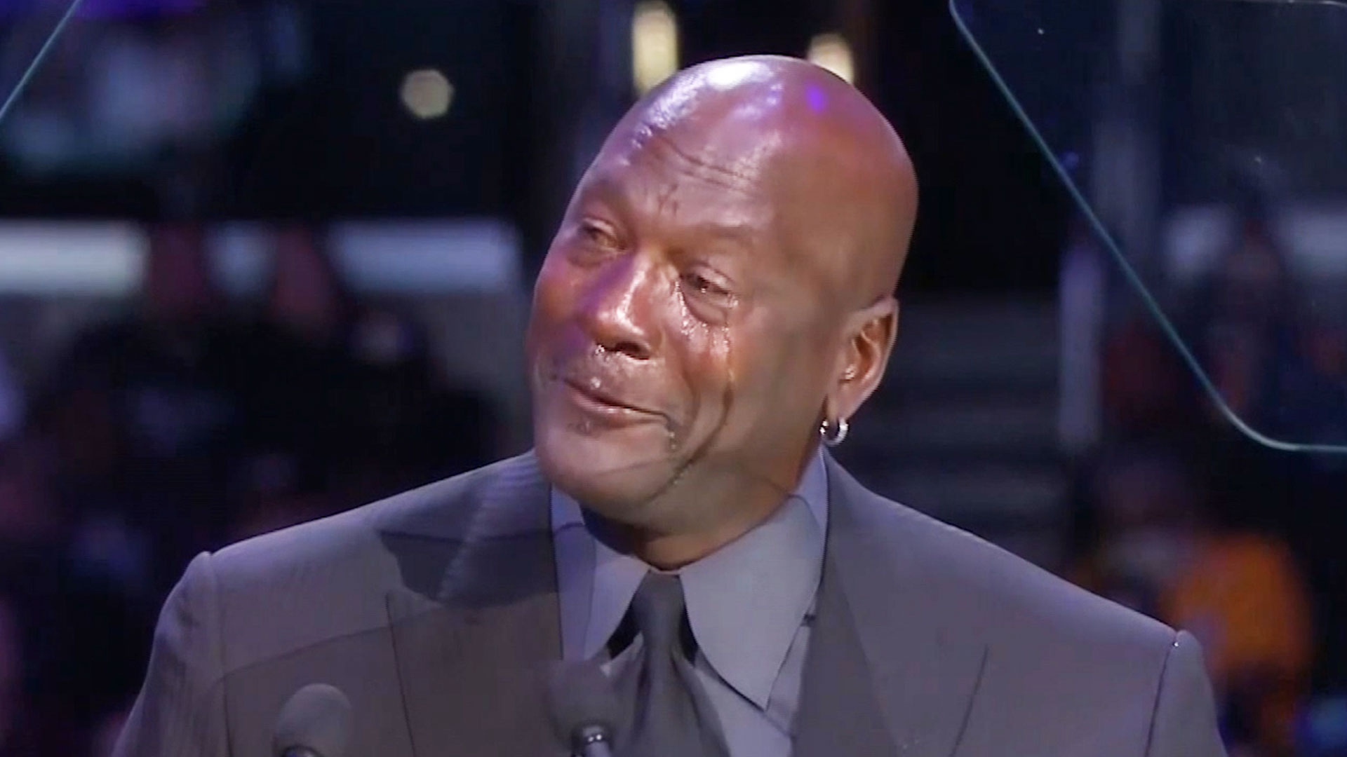 Watch Access Hollywood Interview: Michael Jordan Says His Kobe Tribute Will Be 'Another Crying ...