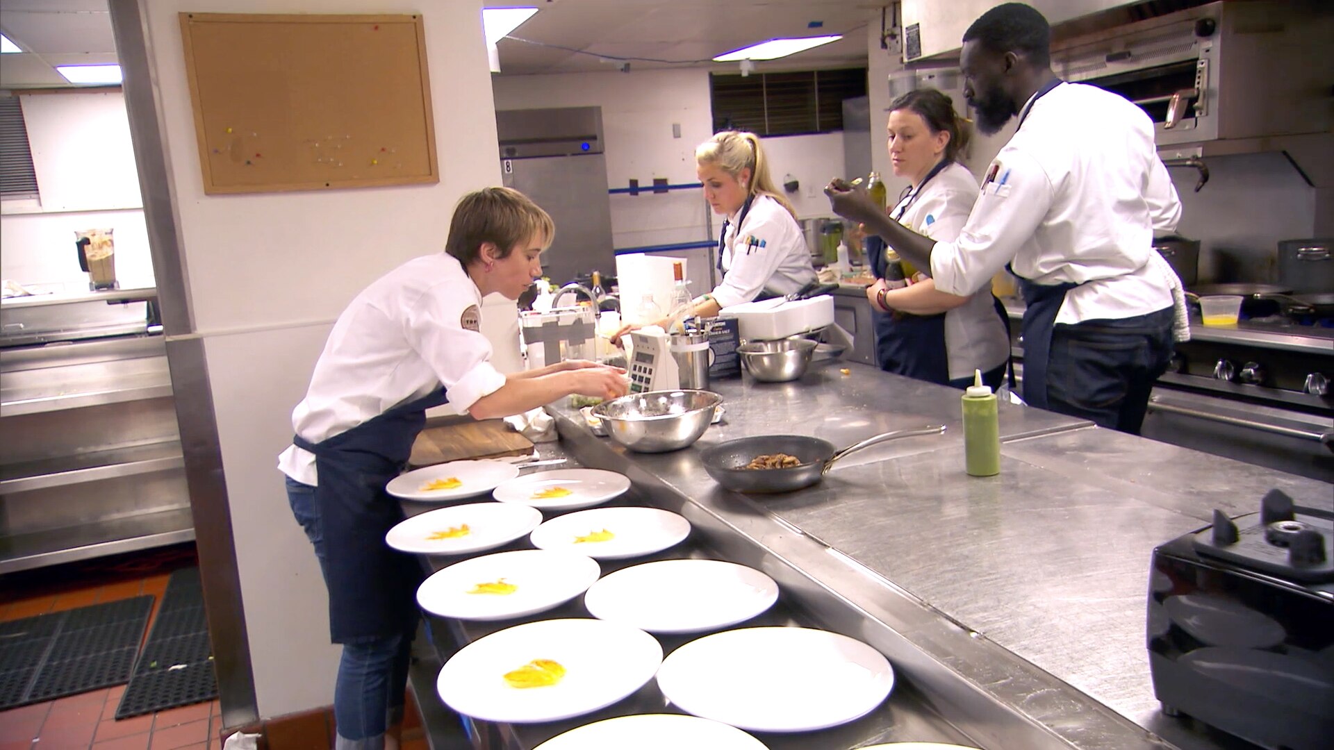 Watch Top Chef Sneak Peek The Cheftestants Are Flipping These Dishes