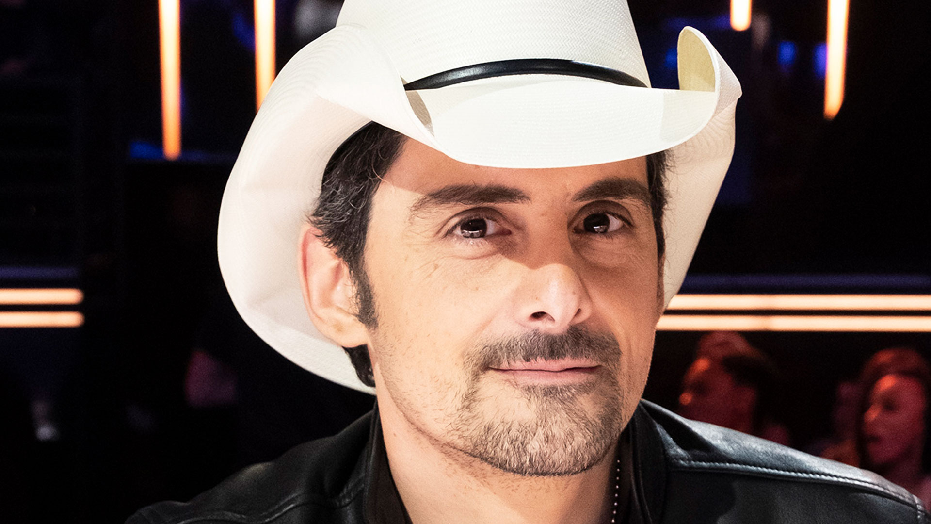 Watch Access Hollywood Interview: Brad Paisley Crashes