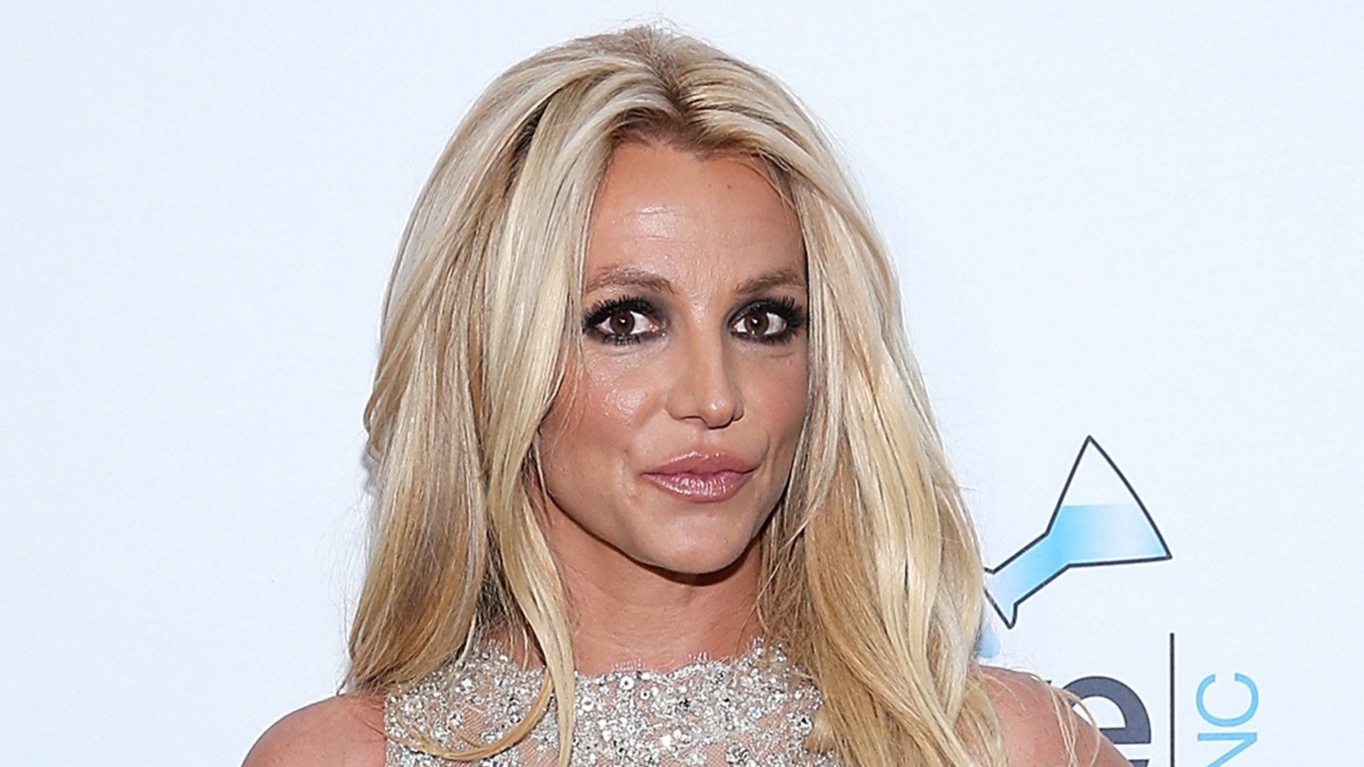 Watch Access Hollywood Interview: Britney Spears Burns Down Her Home ...