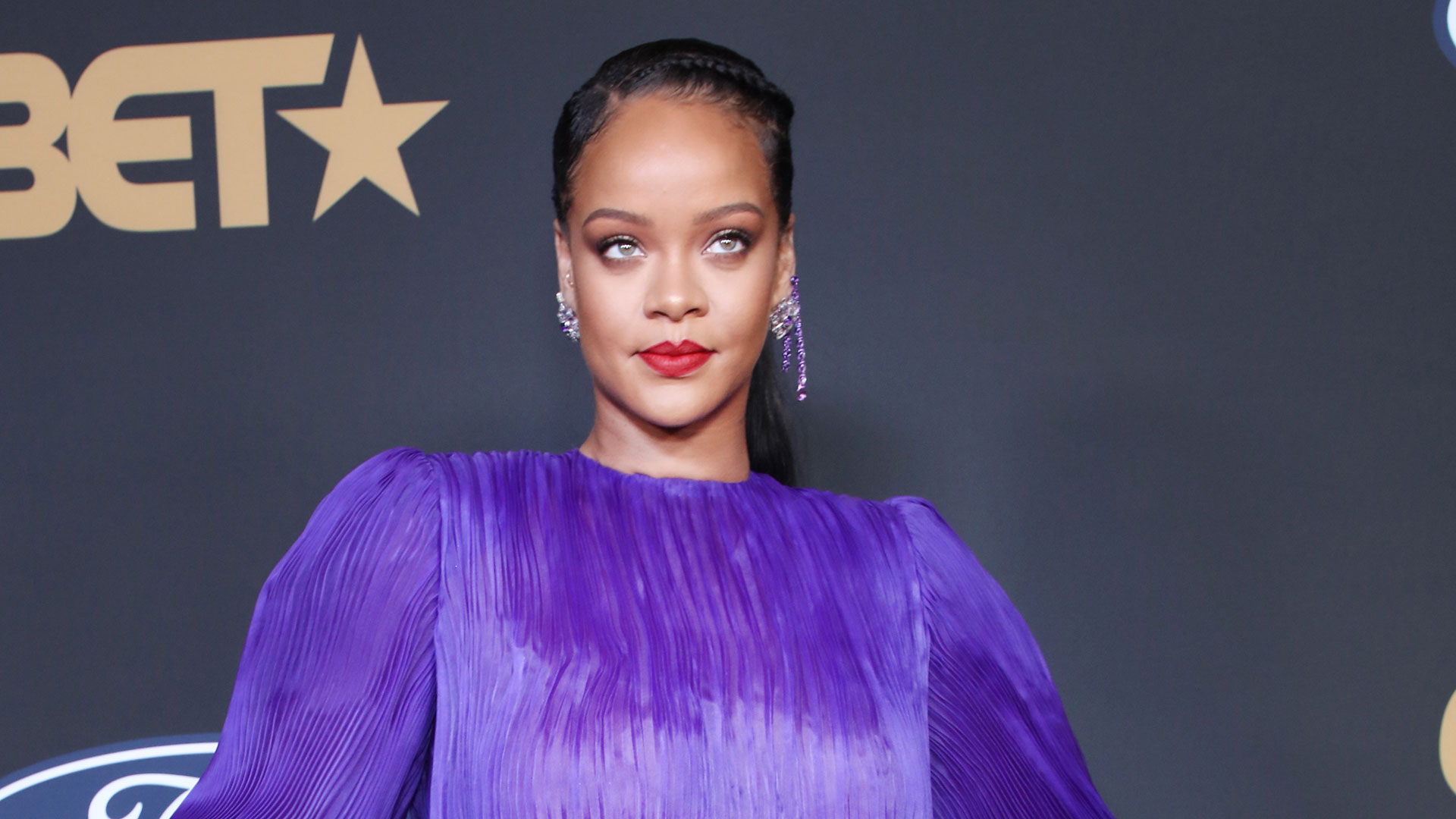 Watch Access Hollywood Interview Rihanna Shares Sexy