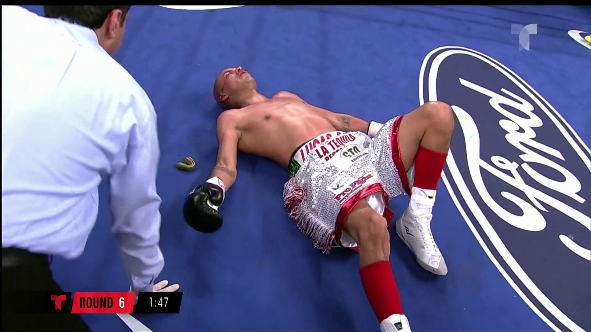 Watch Boxeo Telemundo Highlight: Tremendo cloroformo de Orlando Cruz