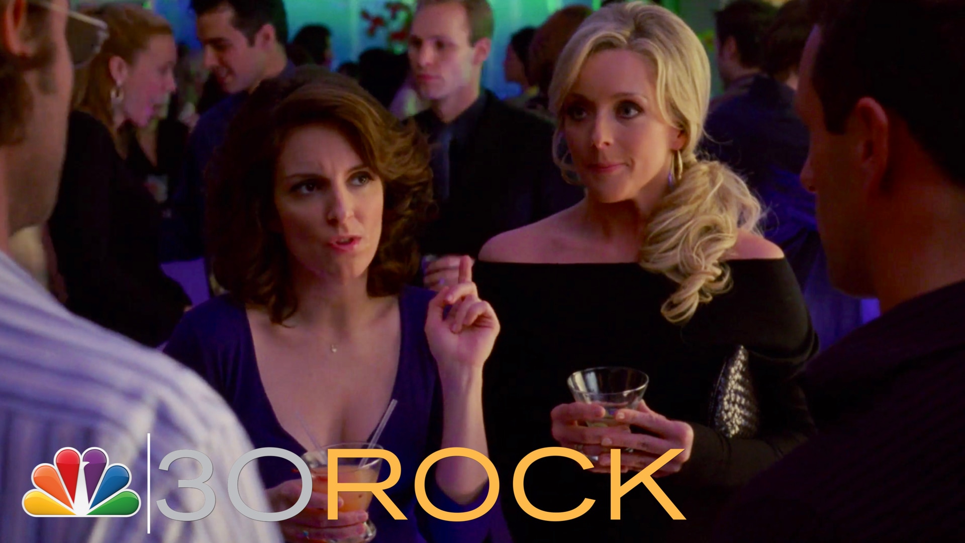 Watch 30 Rock Web Exclusive Liz And Jenna Hit The Club 30 Rock 
