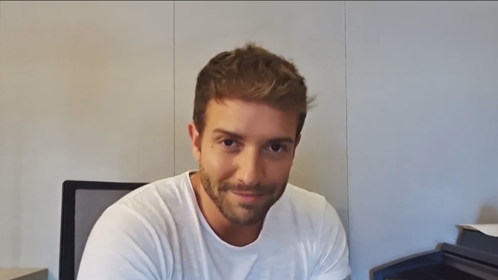 Watch En Casa con Telemundo Episode: Pablo Alborán sale del clóset - NBC.com