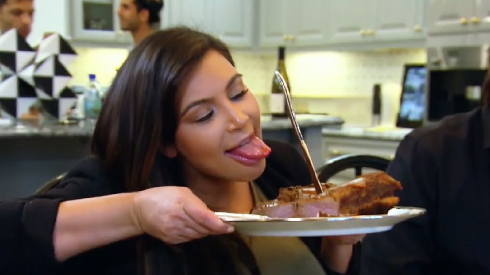 Watch Keeping Up With The Kardashians Highlight Kim S Placenta Is On The Menu Telenovela