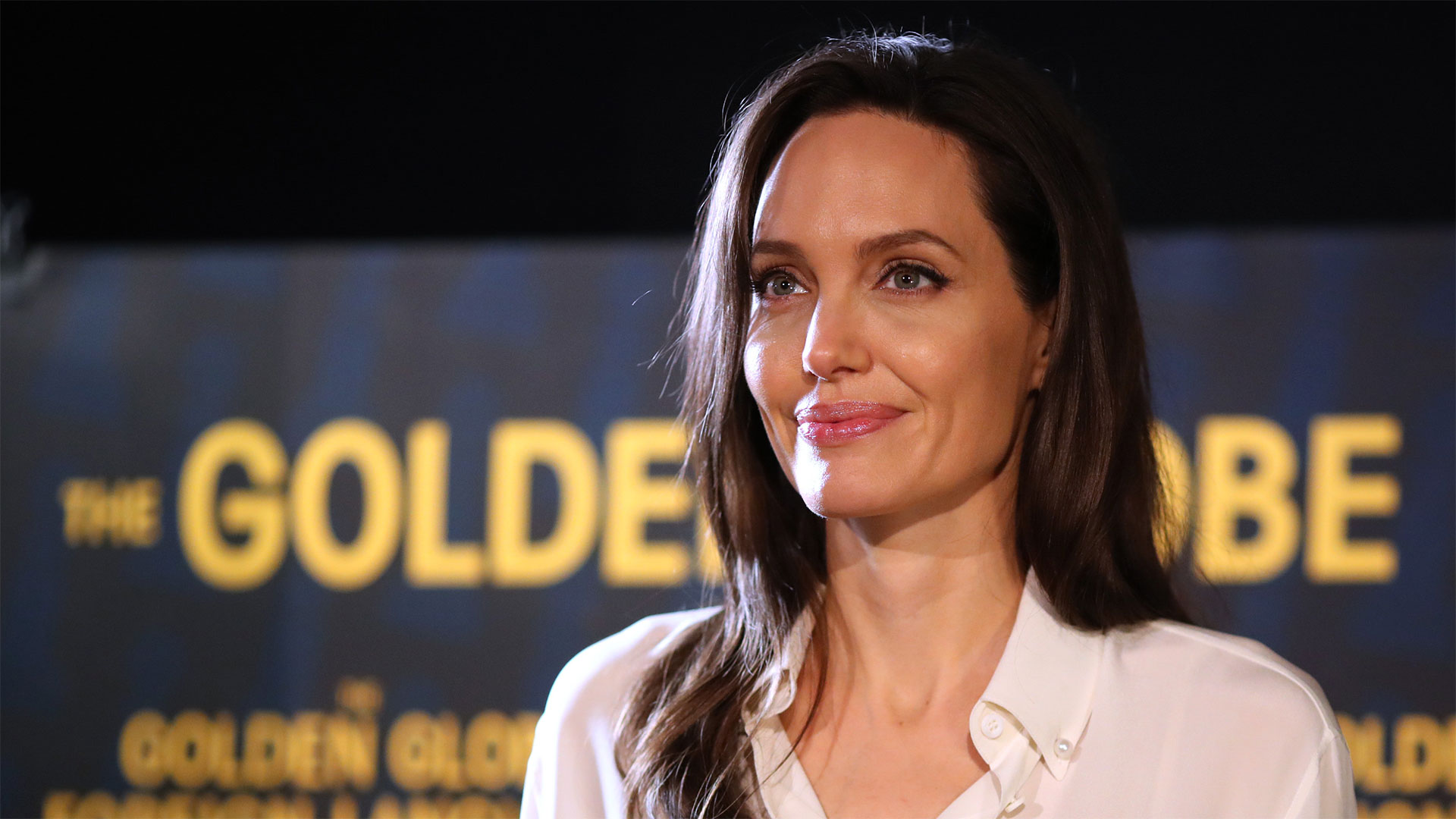 Watch Access Hollywood Interview: Angelina Jolie Questions Why Women
Don’t Know Their Own Value