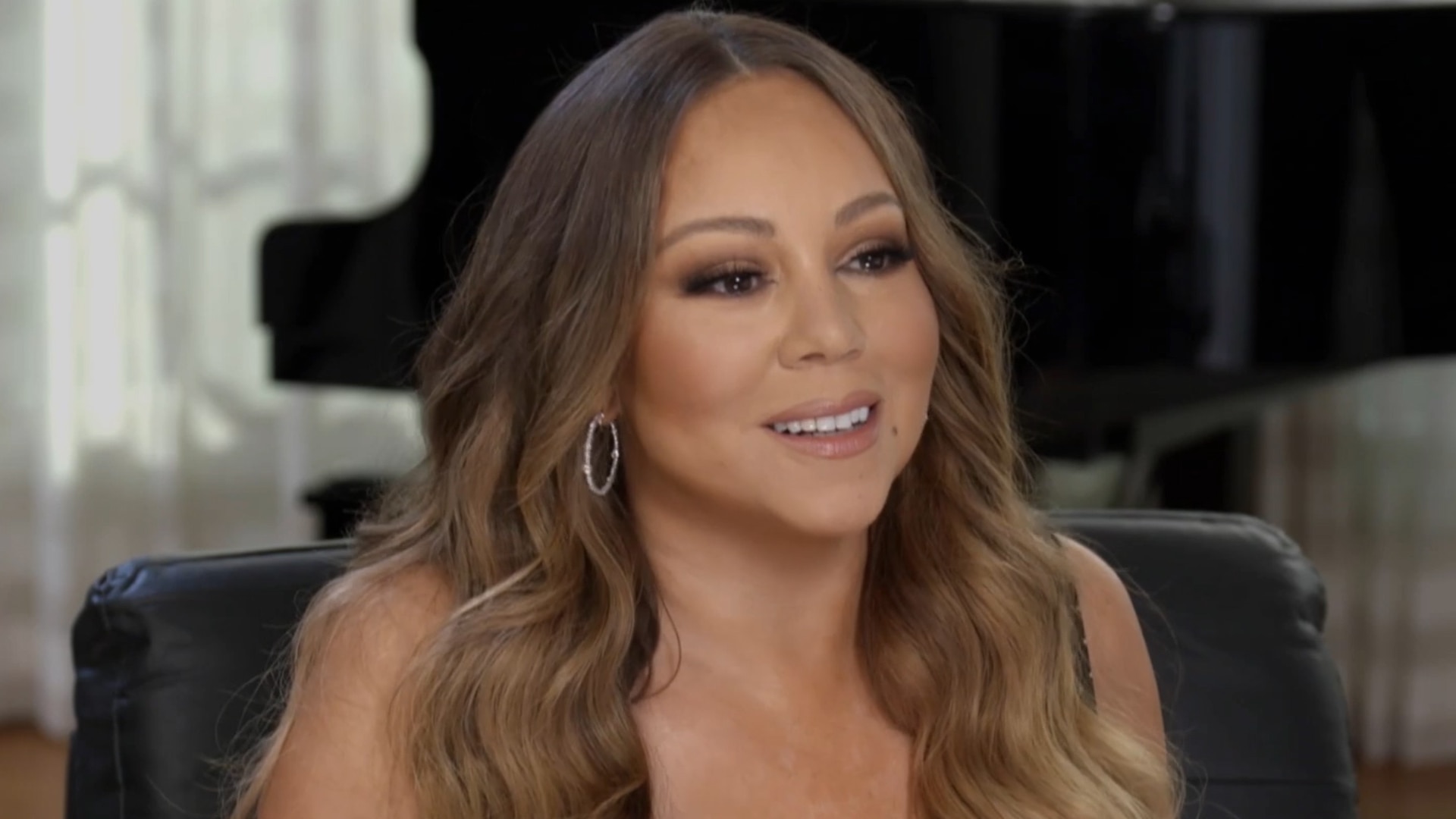 Watch Access Hollywood Interview: Mariah Carey Struggled Growing Up