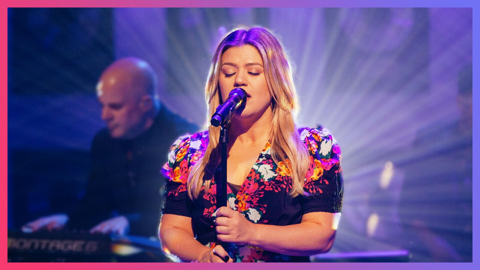 Watch The Kelly Clarkson Show Highlight: Dreaming Of You ...