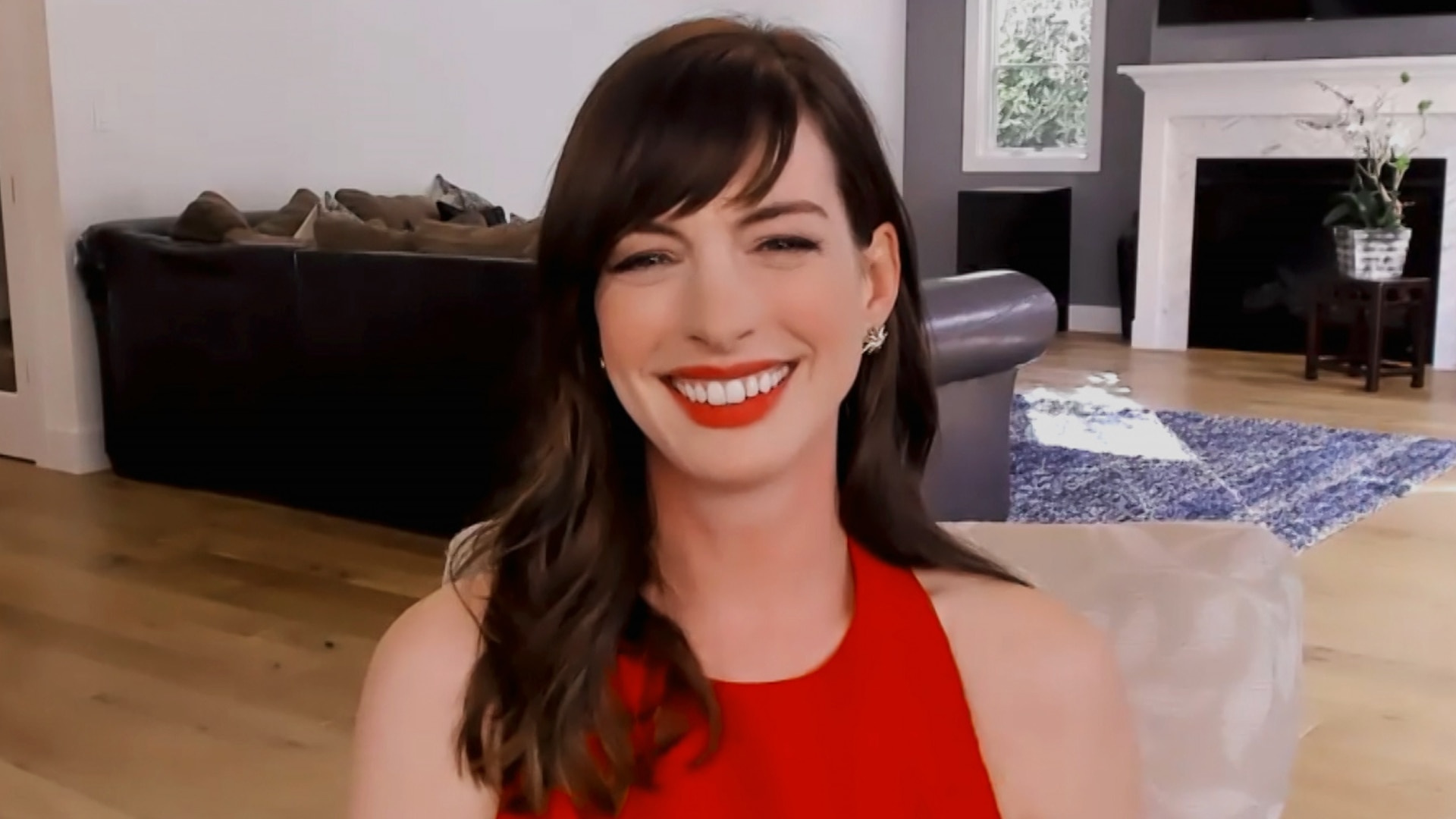 Watch The Tonight Show Starring Jimmy Fallon Interview: Anne Hathaway