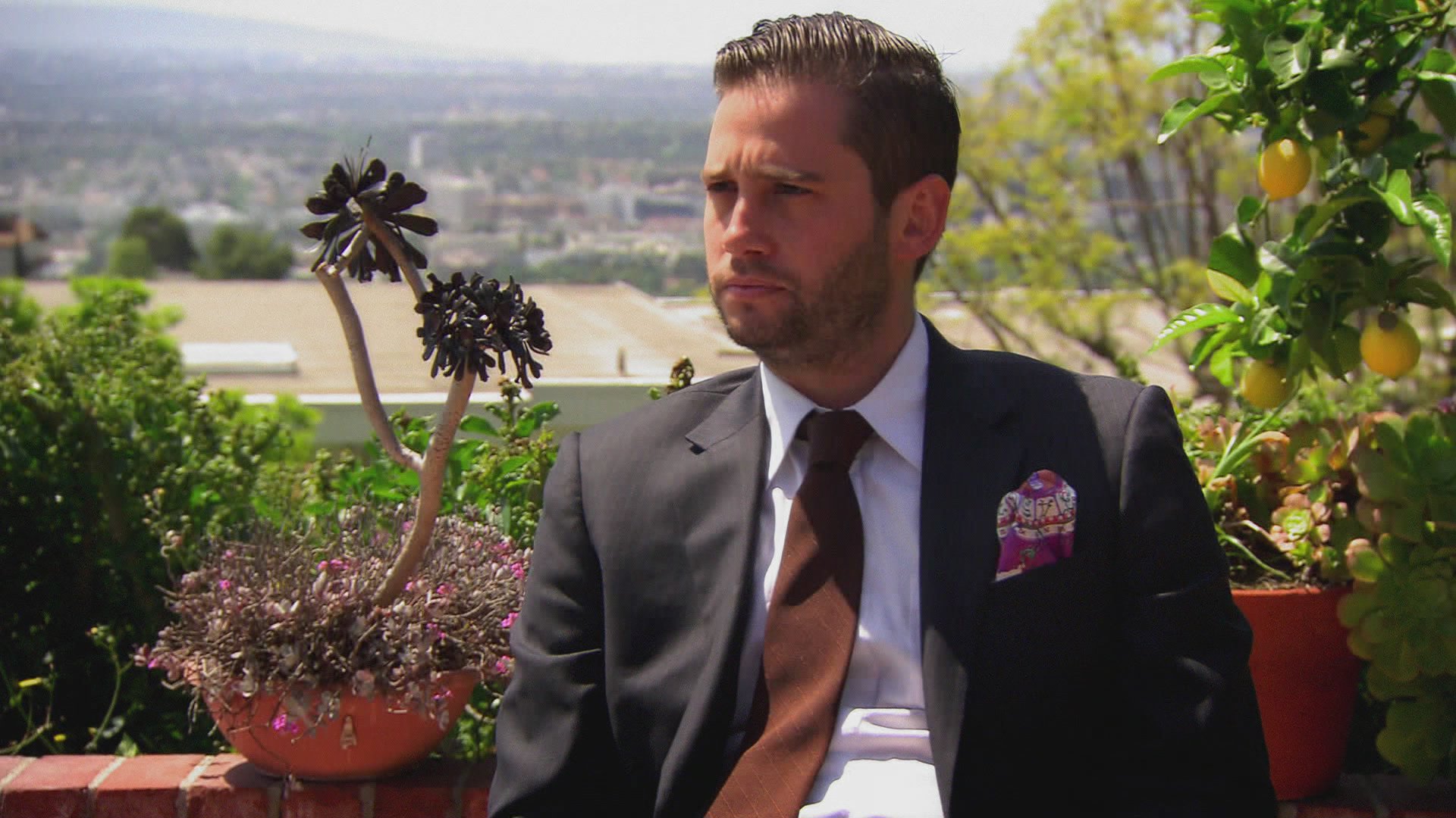 Watch Million Dollar Listing Los Angeles Episode: This Means War! - NBC.com