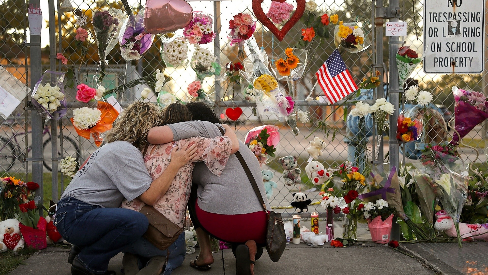 Watch Noticias Telemundo Mediodía Highlight Las Familias De Las Víctimas De La Masacre De