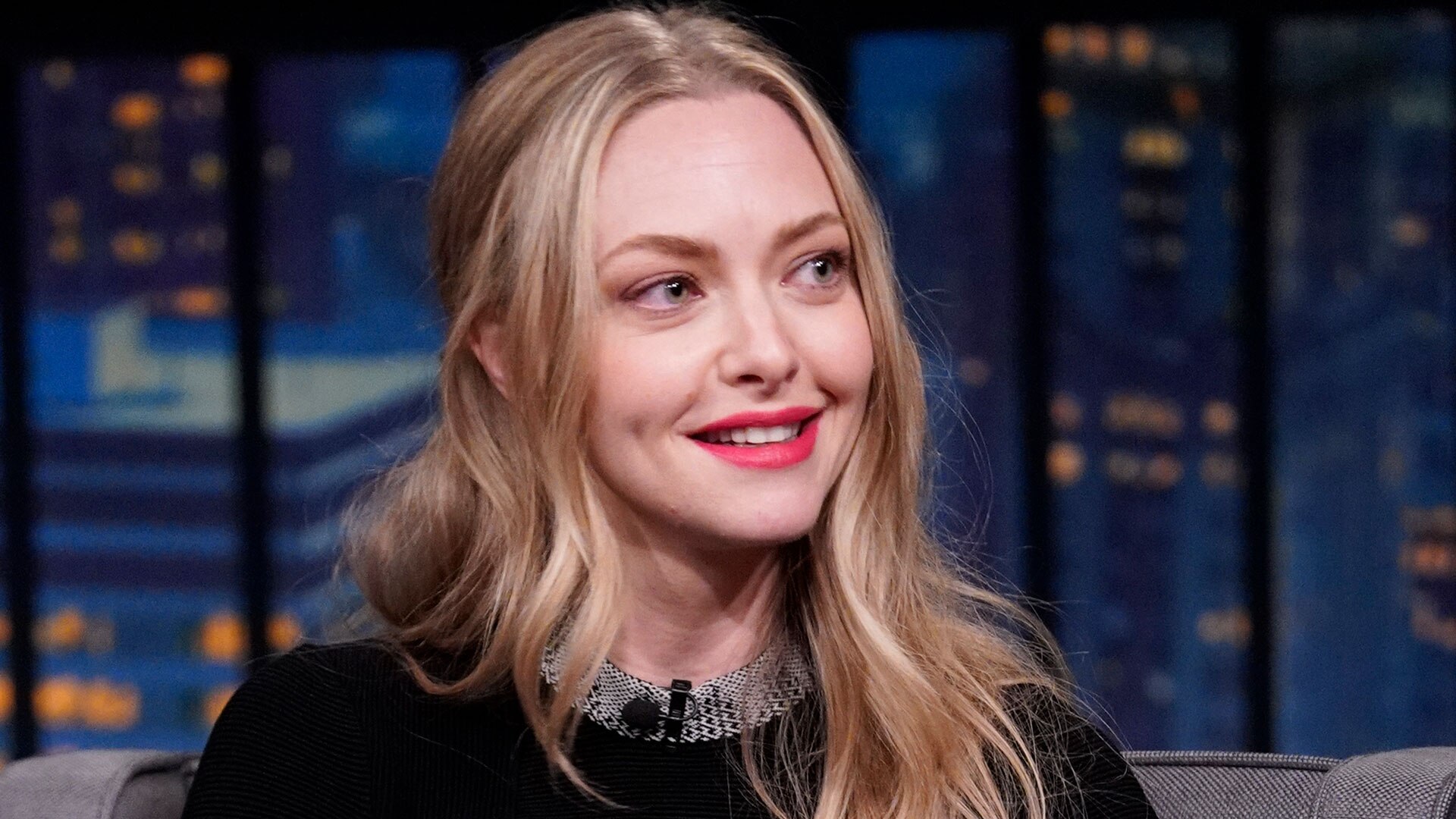 Watch Late Night with Seth Meyers Highlight: Amanda Seyfried Calls Out