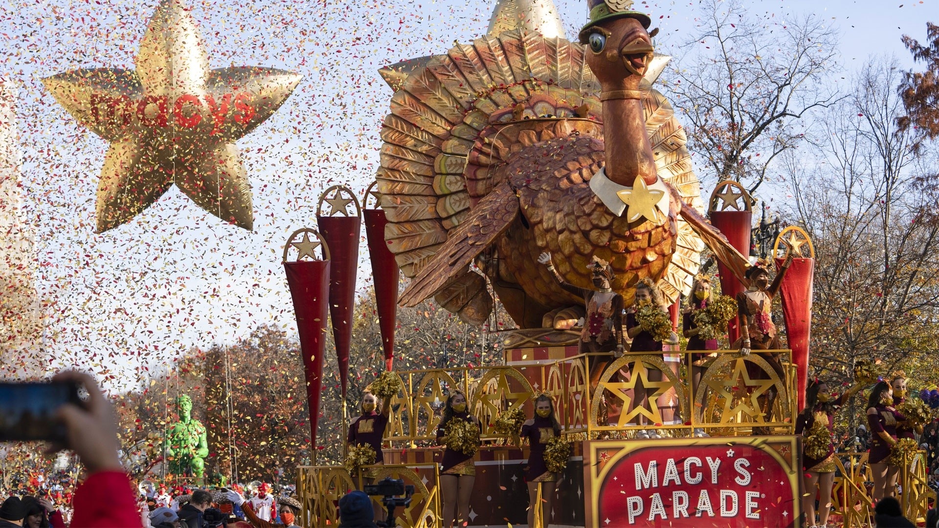 Watch Noticias Telemundo Highlight El desfile de Thanksgiving vuelve a