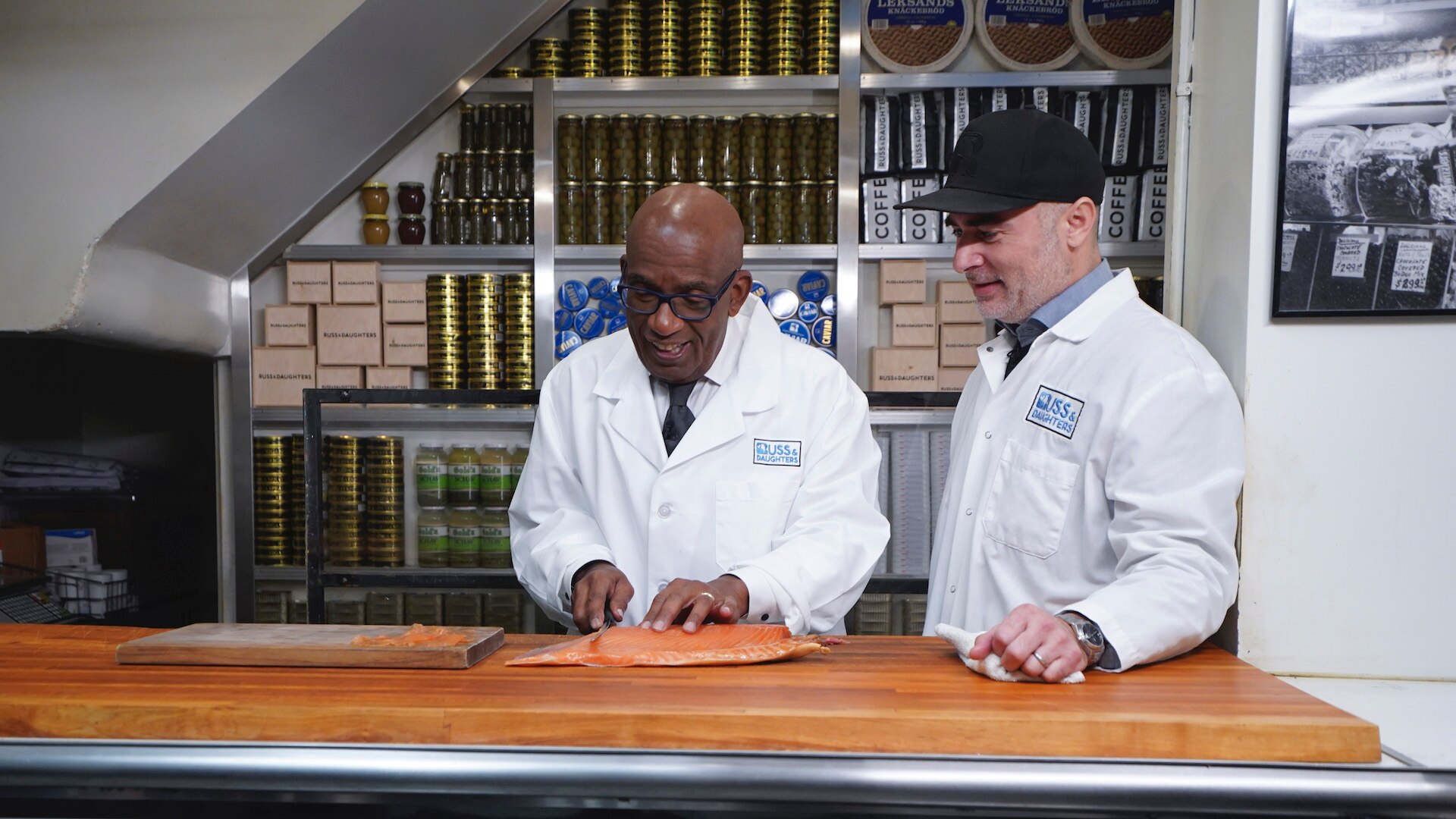 Watch TODAY Excerpt Who invented bagels and lox? Al Roker learns the