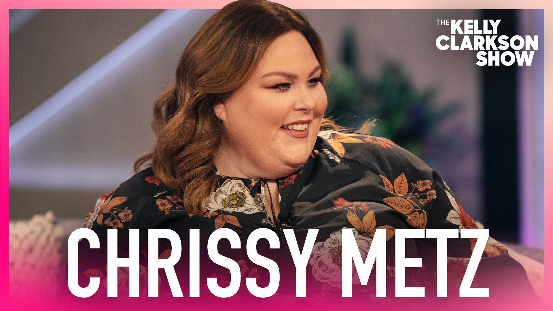 Watch The Kelly Clarkson Show Official Website Highlight Chrissy(02)