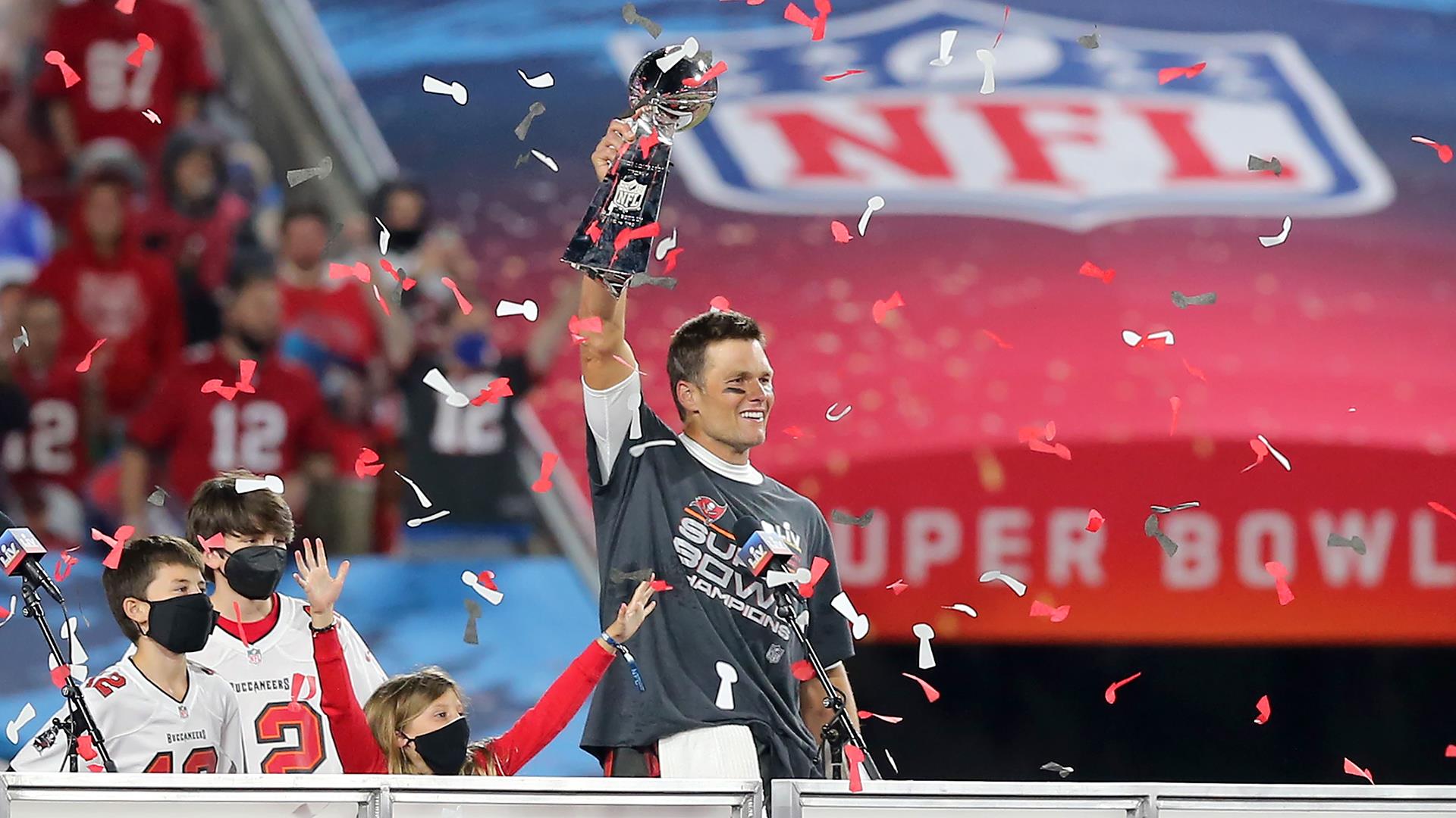 Watch TODAY Highlight: How does Tom Brady do it? A closer look at star