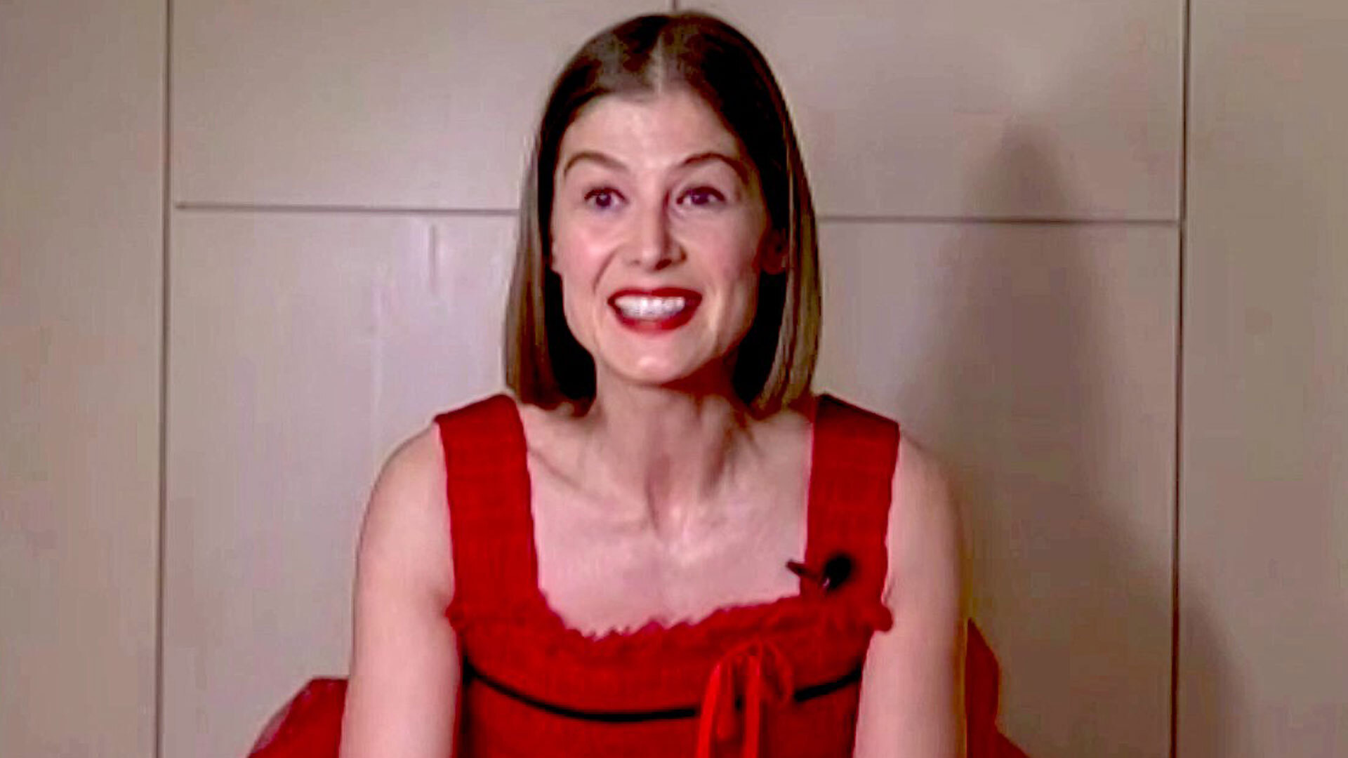 Watch The Golden Globe Awards Highlight: Rosamund Pike: Best Actress in