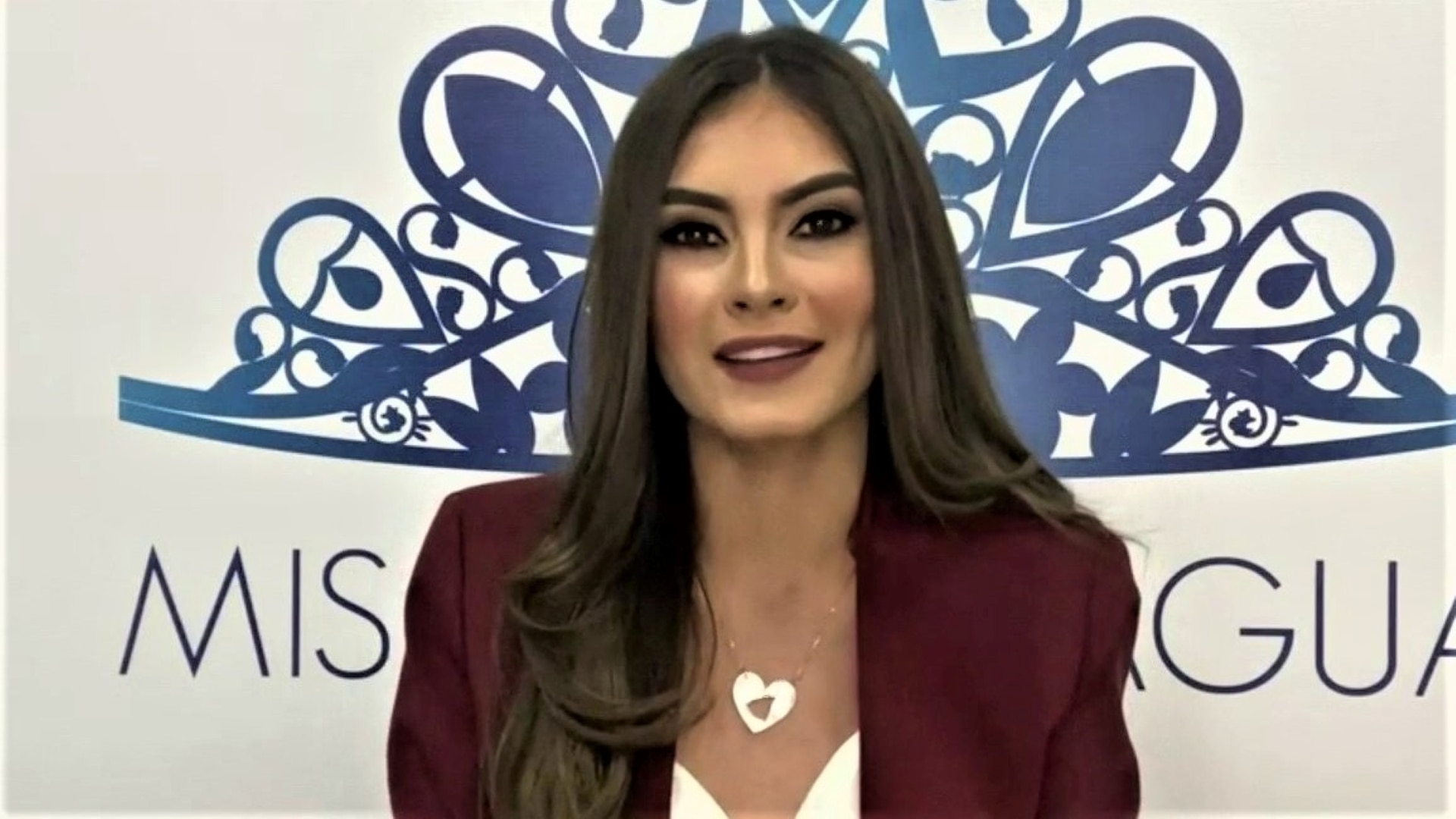 Watch En Casa con Telemundo Episode Camino al Miss Universo