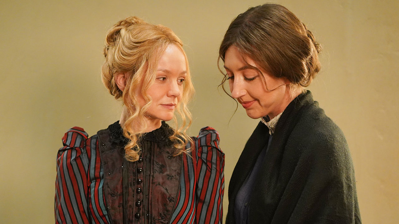 Watch Saturday Night Live Highlight Lesbian Period Drama 