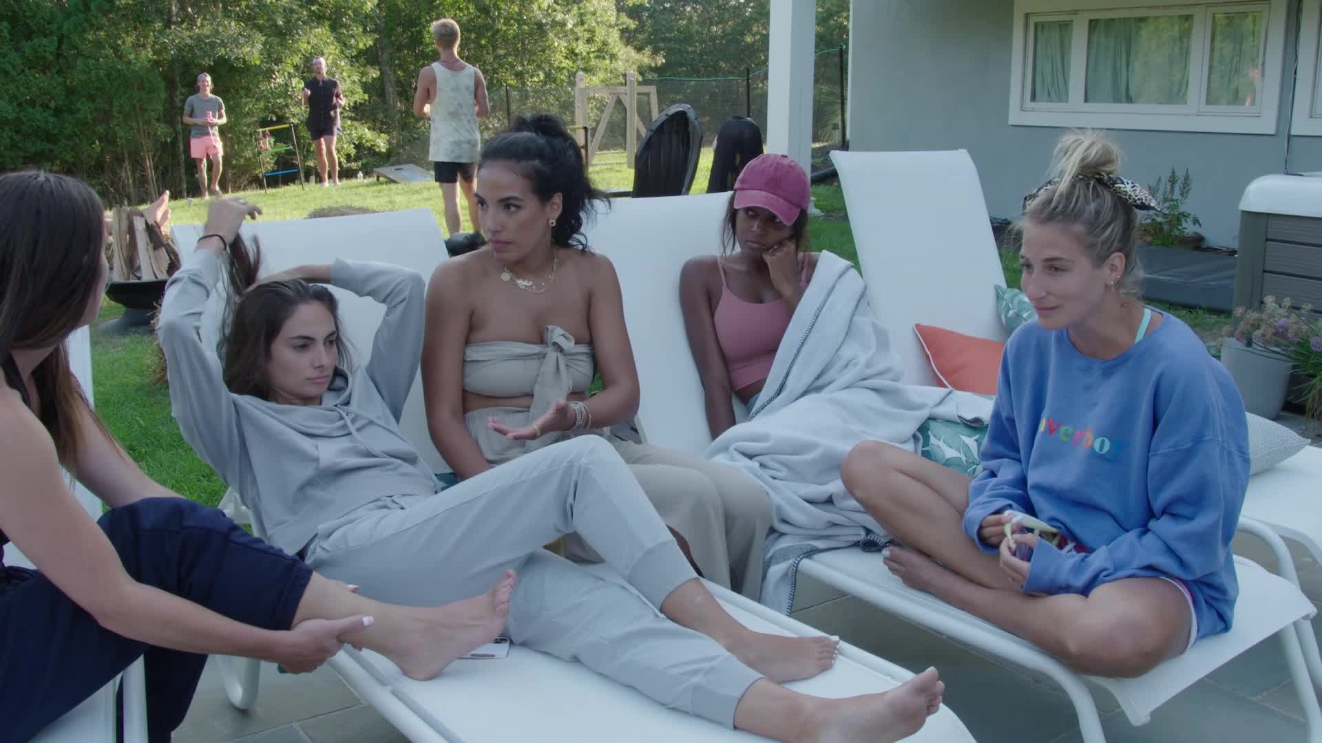 Watch Summer House Sneak Peek Is Hannah Berner Getting Too Defensive Or Does She Have A Point