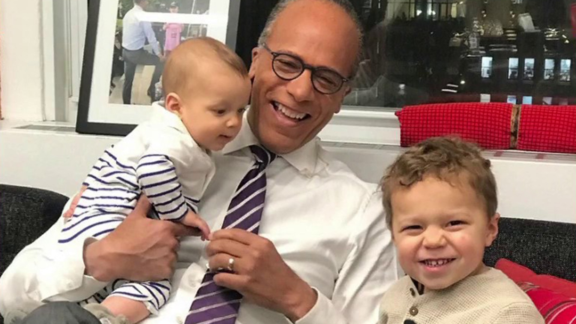 Watch TODAY Highlight Lester Holt is going to be a ‘granddude’ again