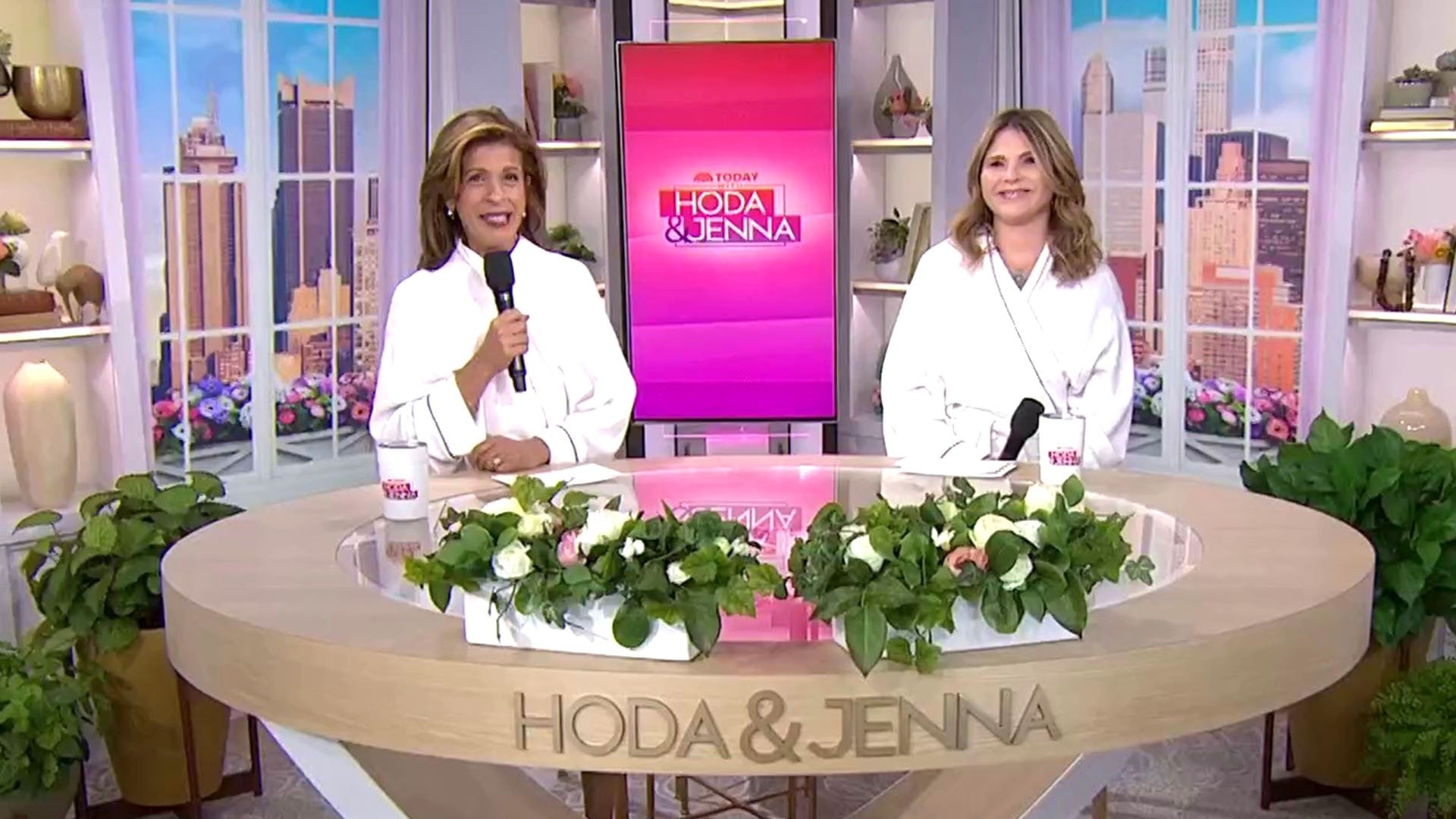 Watch TODAY Highlight Hoda and Jenna reveal staffpicked outfits for