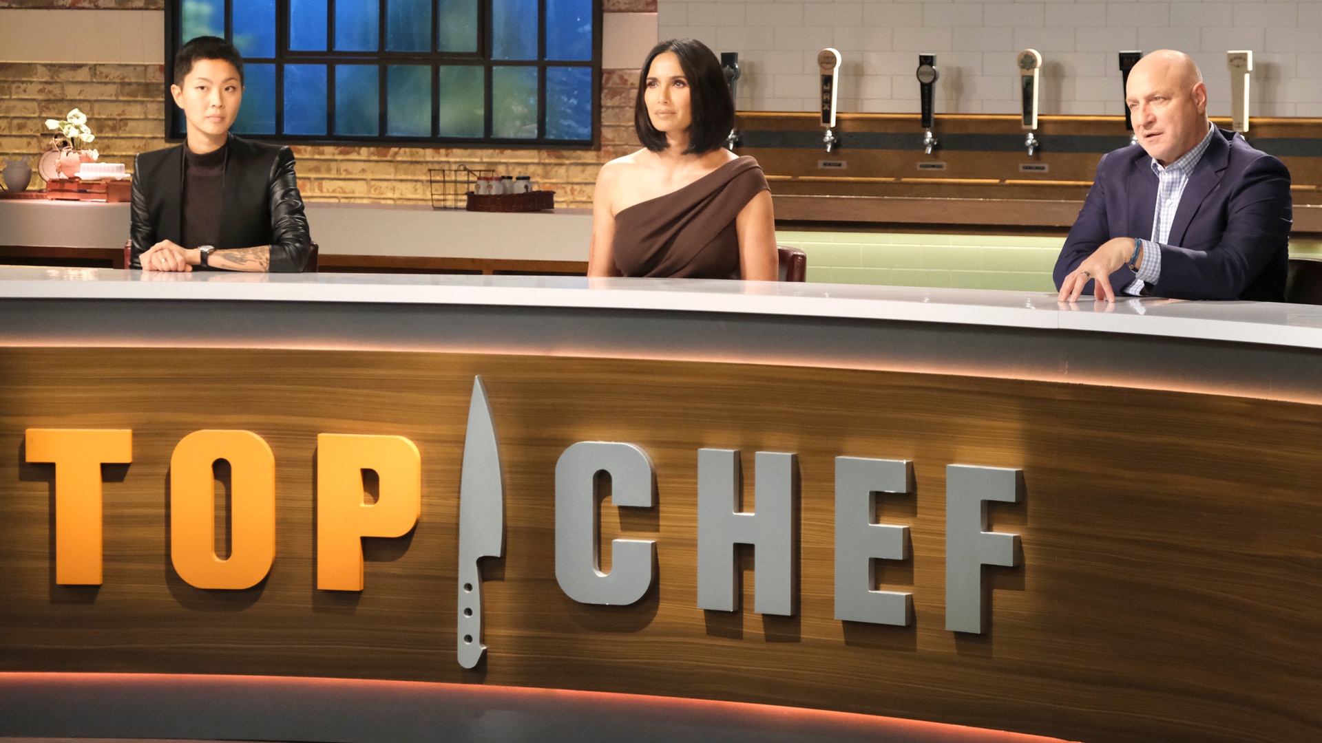 Watch Top Chef Episode Restaurant Wars