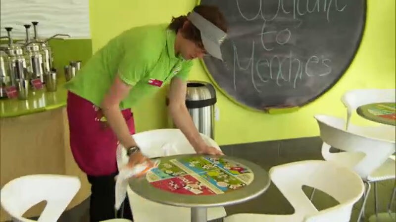 Watch Undercover Boss Episode Menchie S Nbc Com