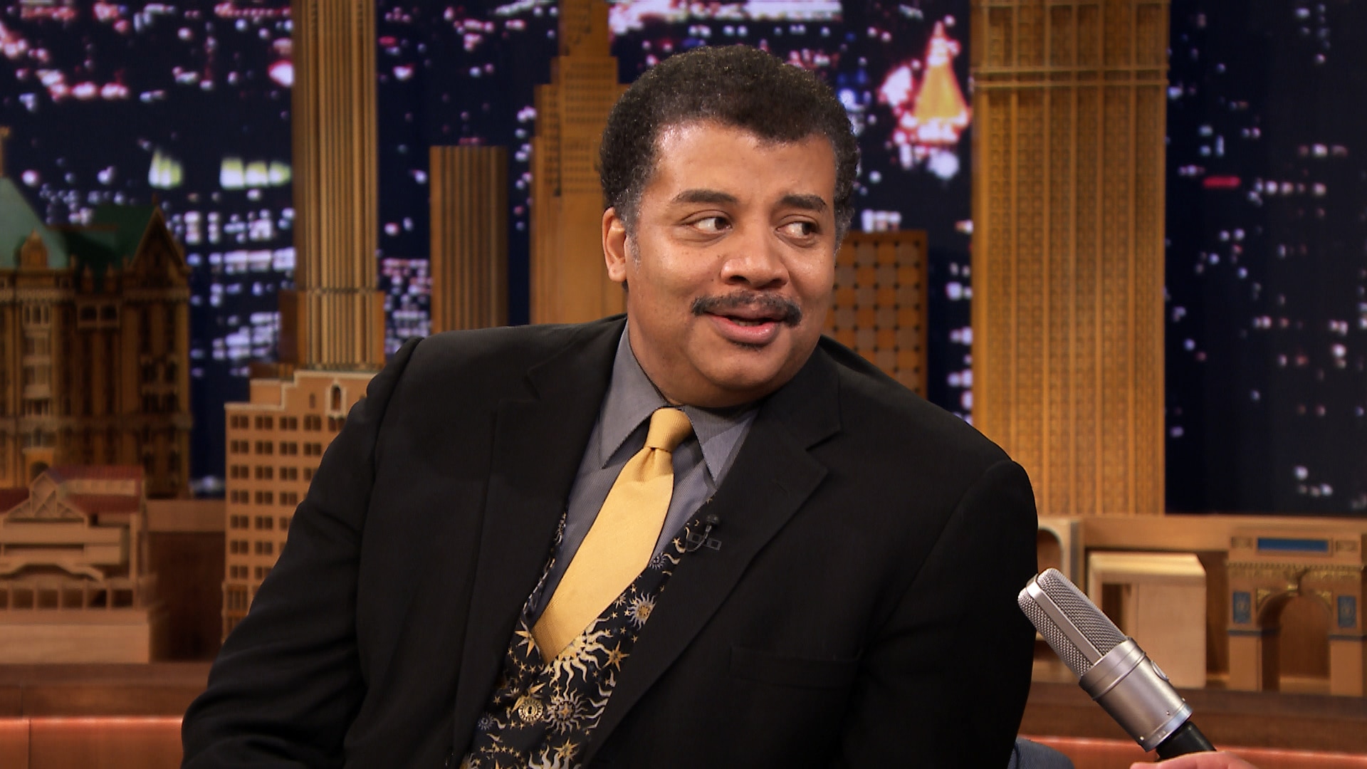 Watch The Tonight Show Starring Jimmy Fallon Interview Neil deGrasse