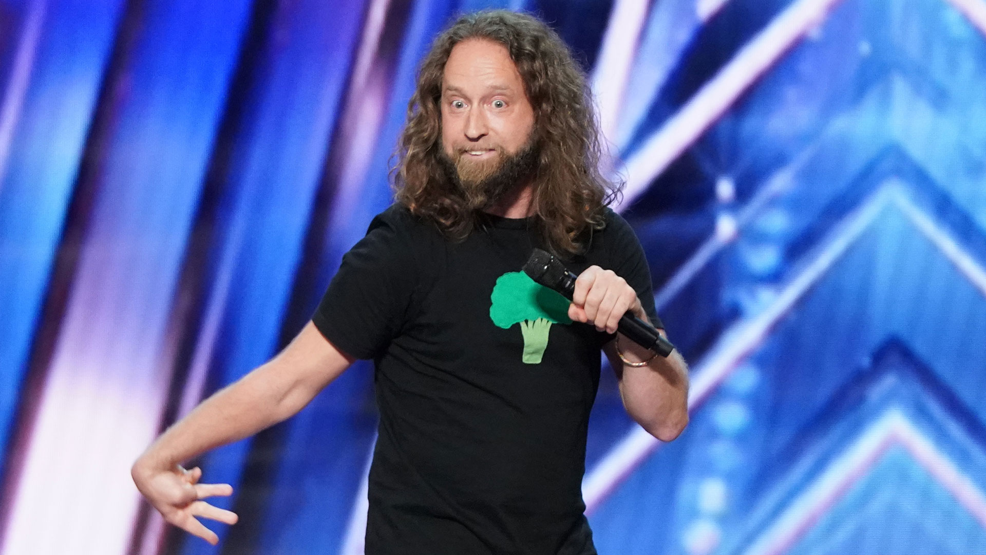 Watch America's Got Talent Highlight: Hilarious Comedian ...