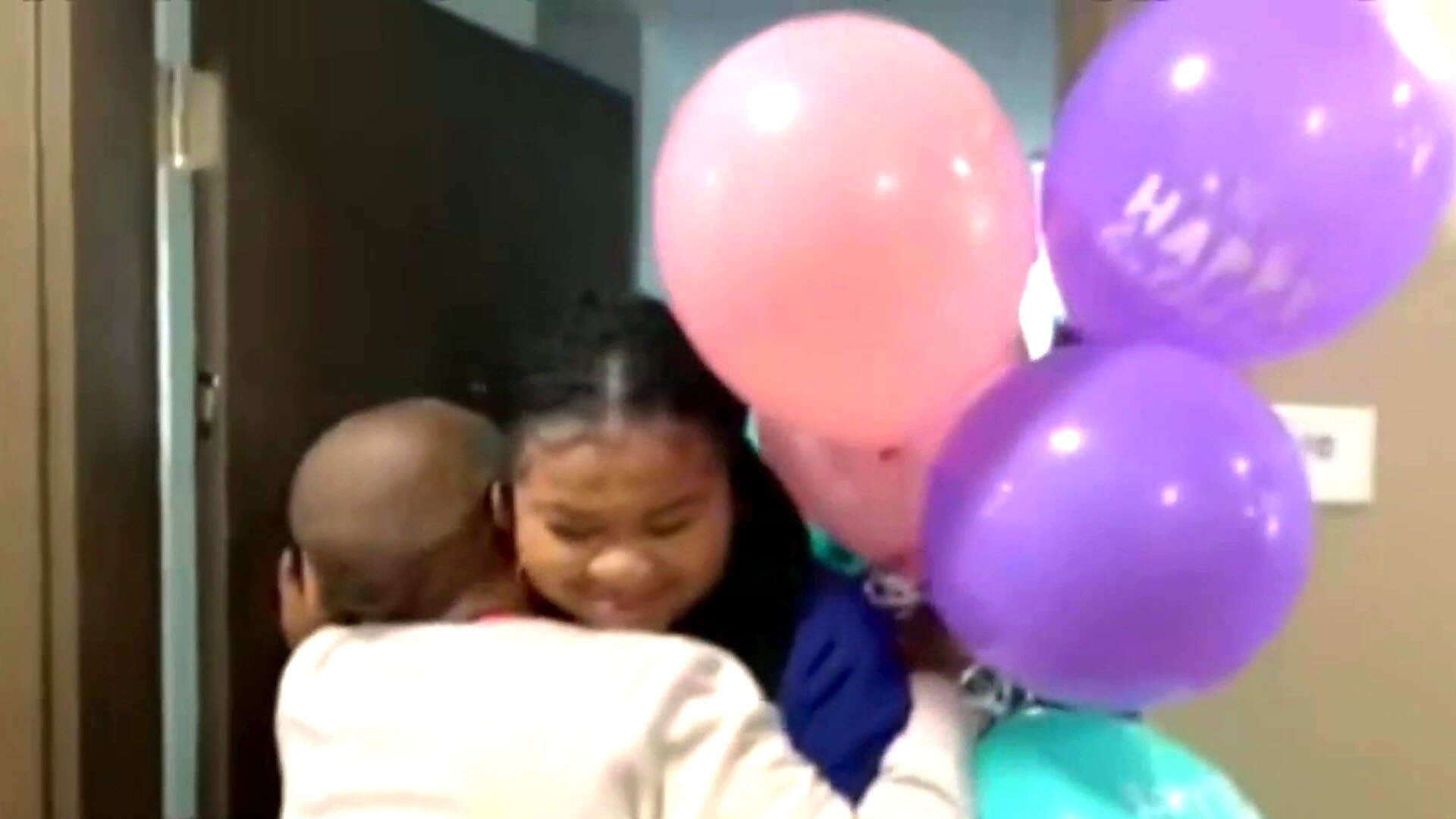 Watch TODAY Highlight Hoda and Jenna reunite 23yearold with