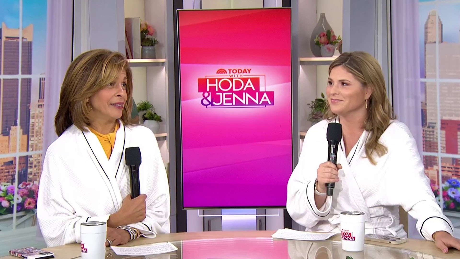 Watch TODAY Highlight Hoda and Jenna reveal ‘bright and happy’ outfits