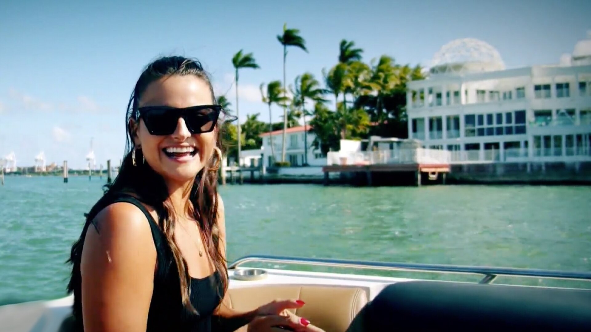 Watch En Casa con Telemundo Highlight: Alix Aspe recorre la ruta de las