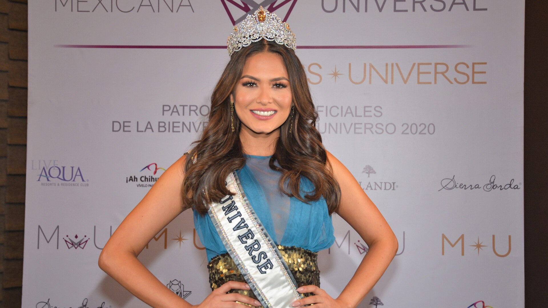 Watch Noticias Telemundo Highlight La Miss Universo mexicana causa