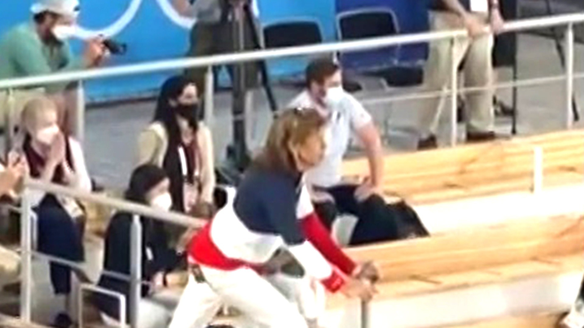 Watch TODAY Highlight Hoda Kotb talks about cheering on gymnast Suni