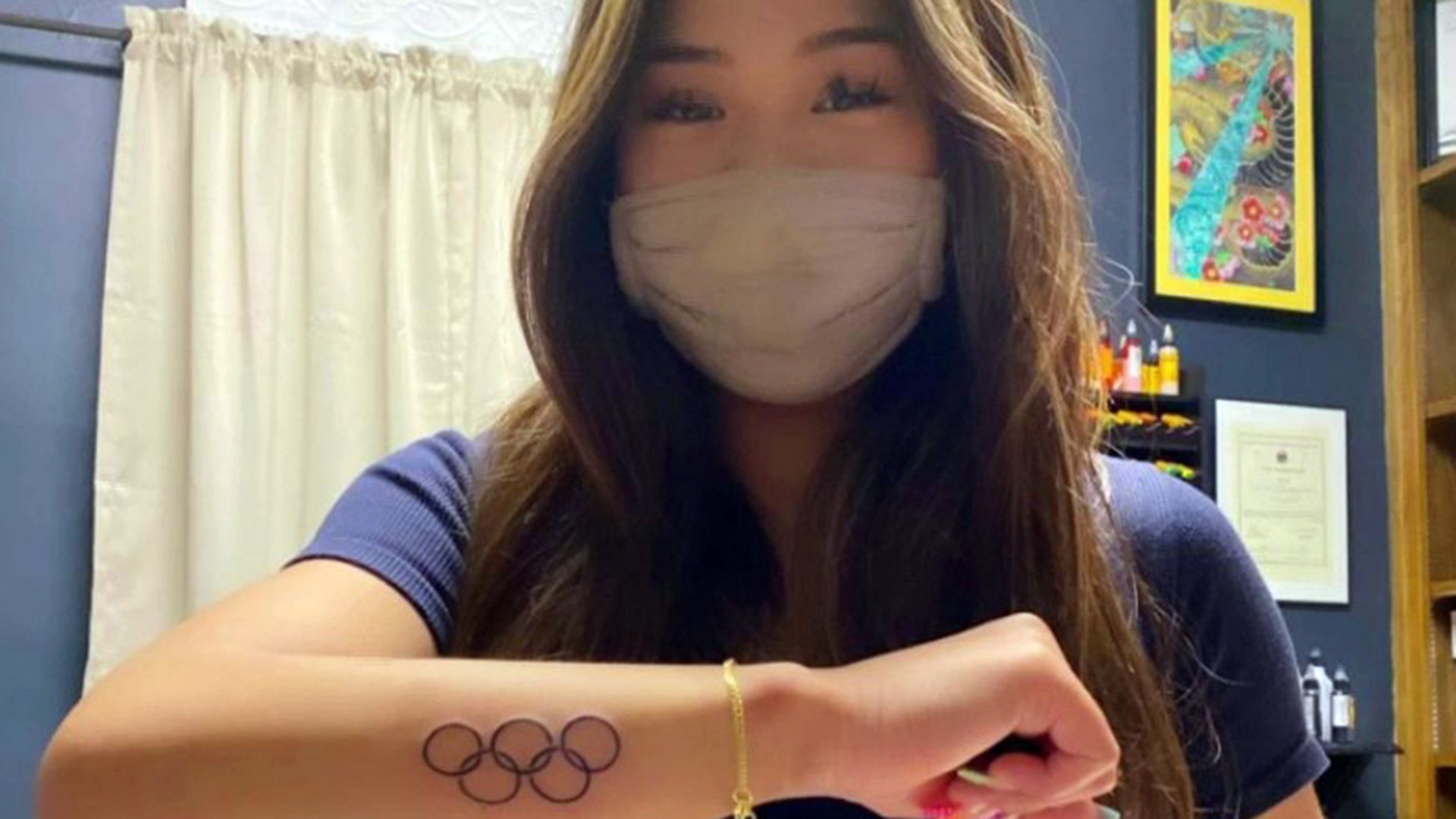 Watch TODAY Excerpt Suni Lee gets Olympic rings tattooed on her arm