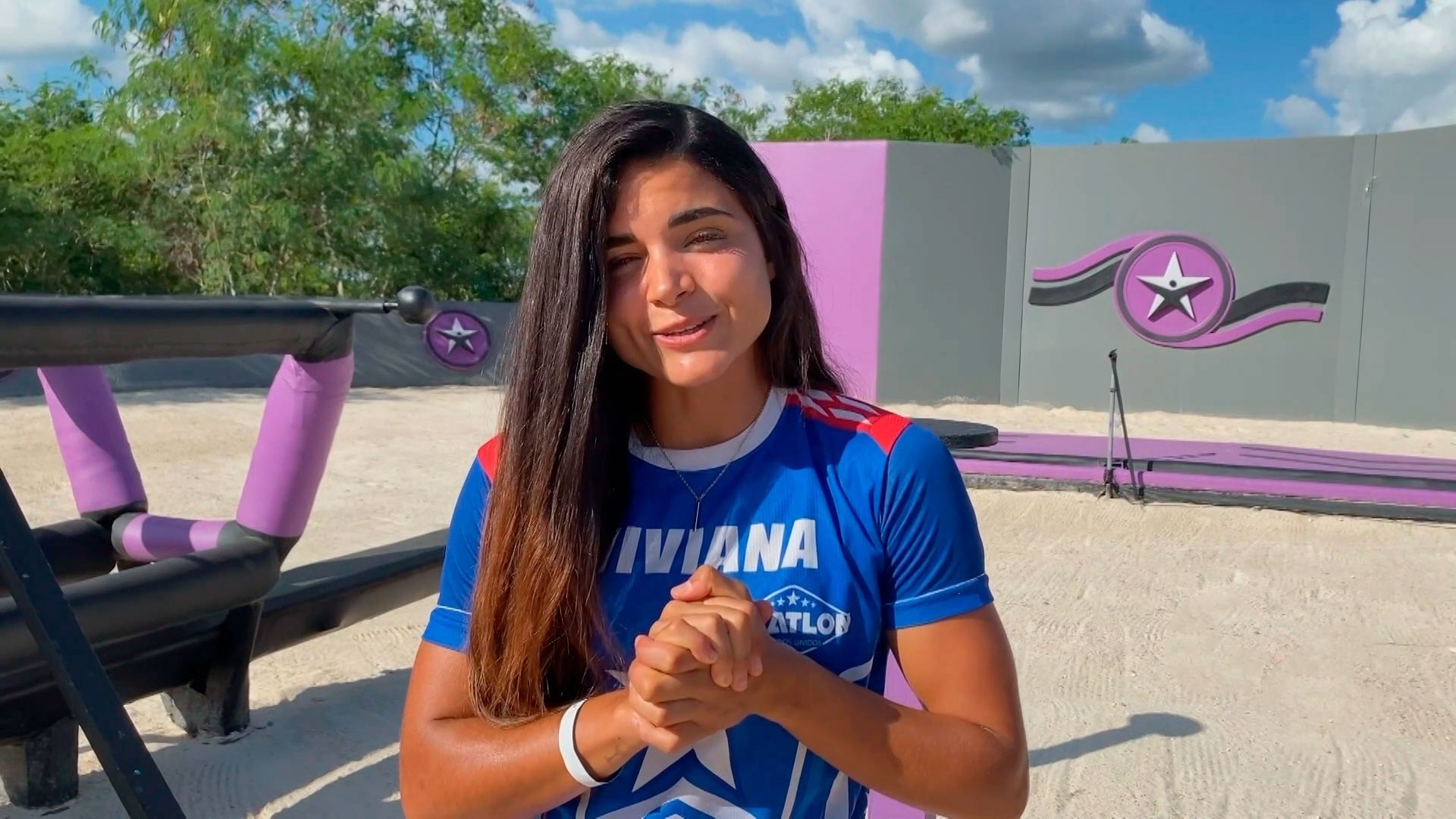 Watch Exatlón Highlight: Exatlón EE.UU. 5: Paso a Paso con Viviana