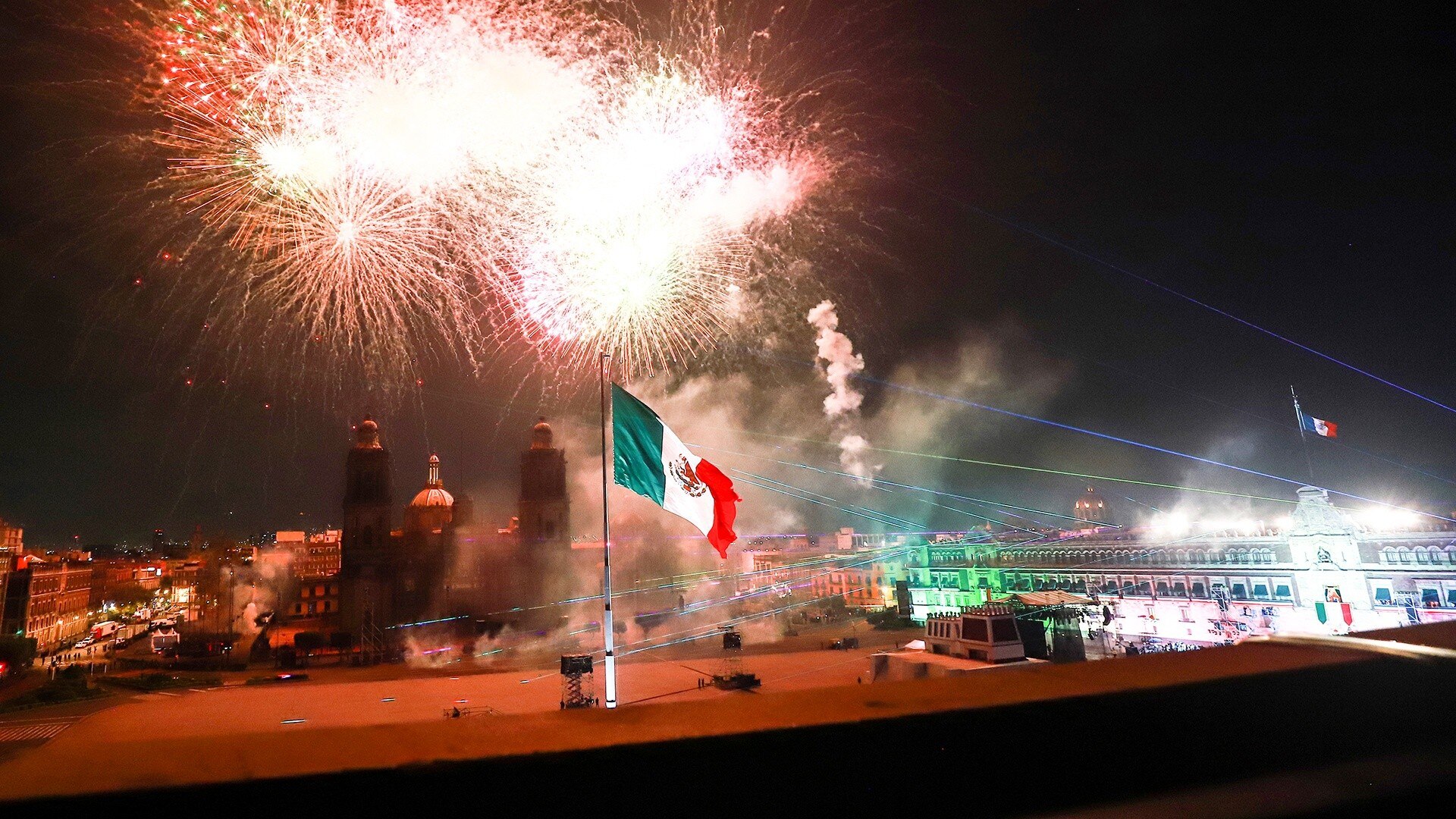 Watch Hoy Día Highlight Celebran El Grito De Independencia En México Sin Público En La Plaza 0458