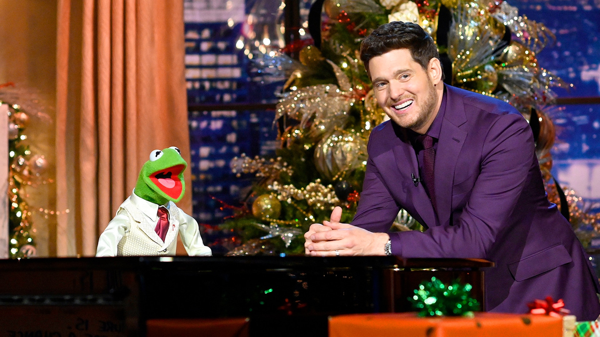 Nbc 2022 Christmas Specials Watch Michael Bublé's Christmas In The City Episode: Michael Bublé's  Christmas In The City - Nbc.com