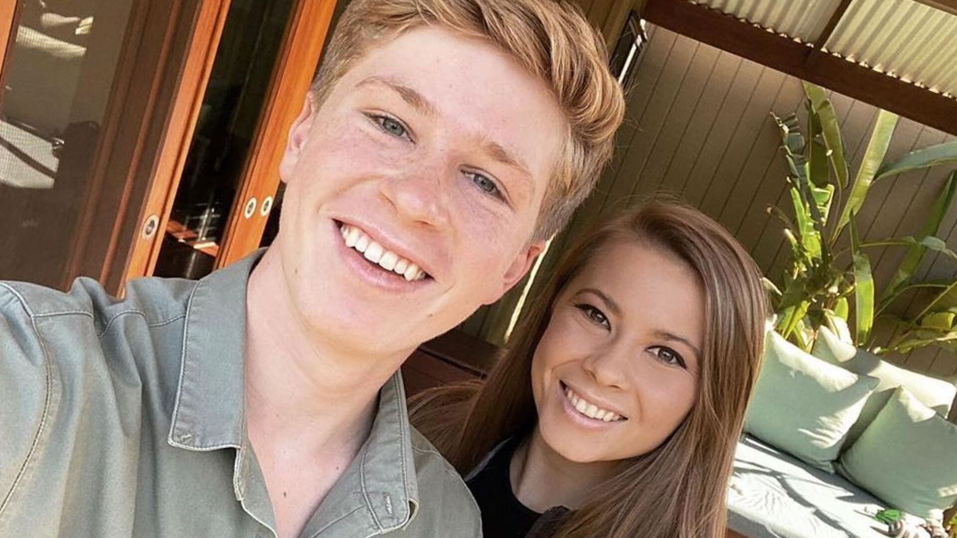 Watch Access Hollywood Highlight Robert Irwin Says Sister Bindi Irwin Is Encouraging Him To