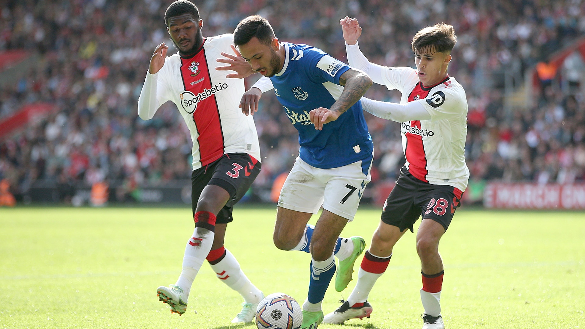 Watch null Clip: Extended highlights: Southampton 1-2 Everton - NBC.com