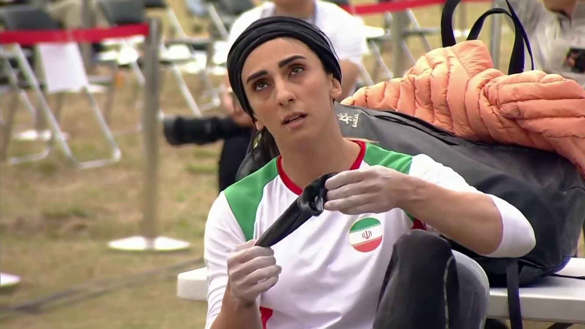Watch TODAY Excerpt Iranian rock climber says she ‘unintentionally